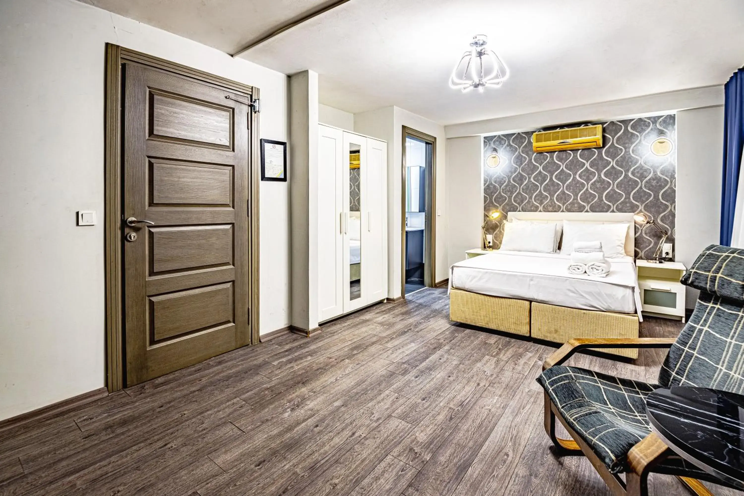 Photo of the whole room, Bed in Sultan Mansion Photo of the whole room, Bed in Sultan Mansion