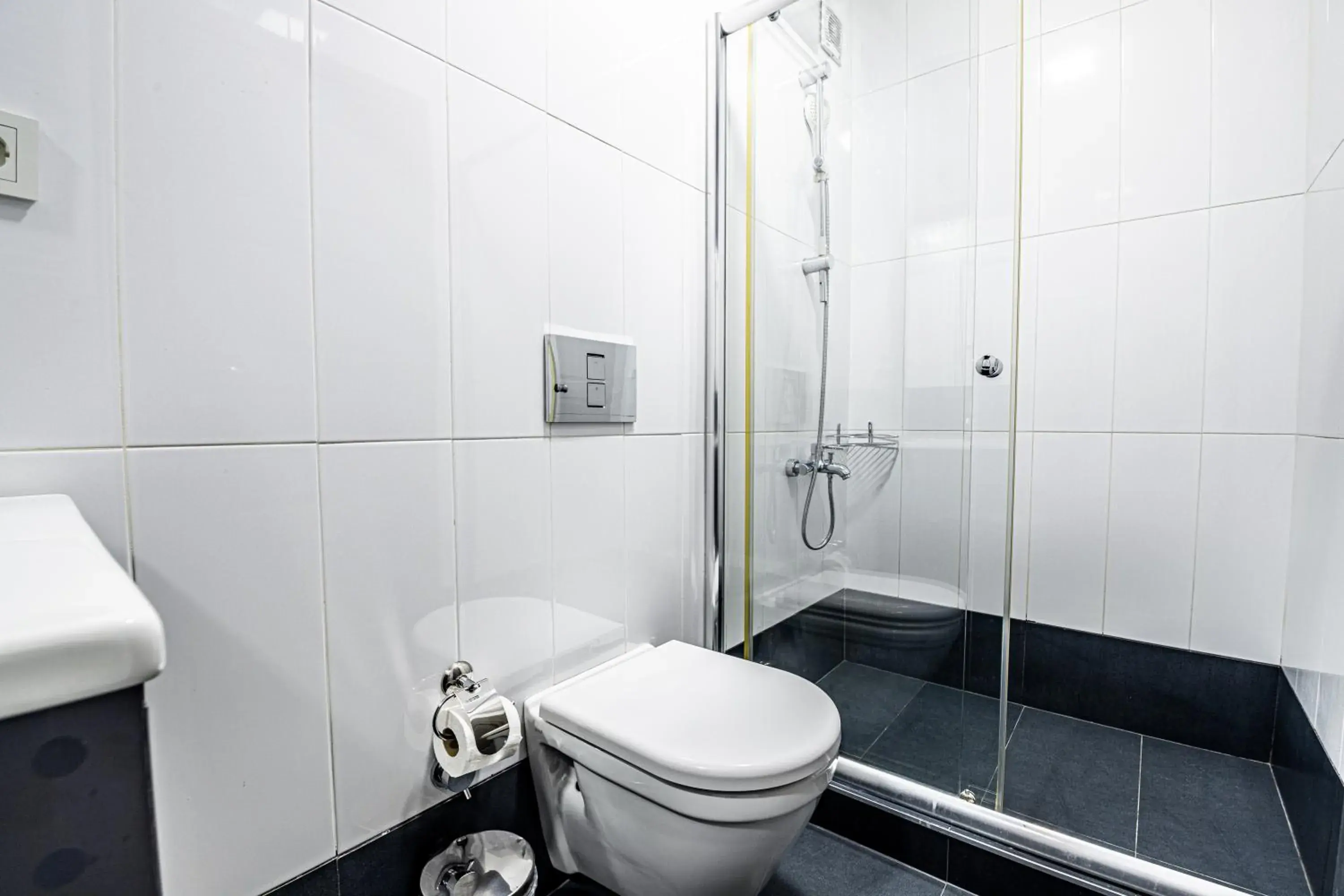 Shower in Sultan Mansion Shower in Sultan Mansion