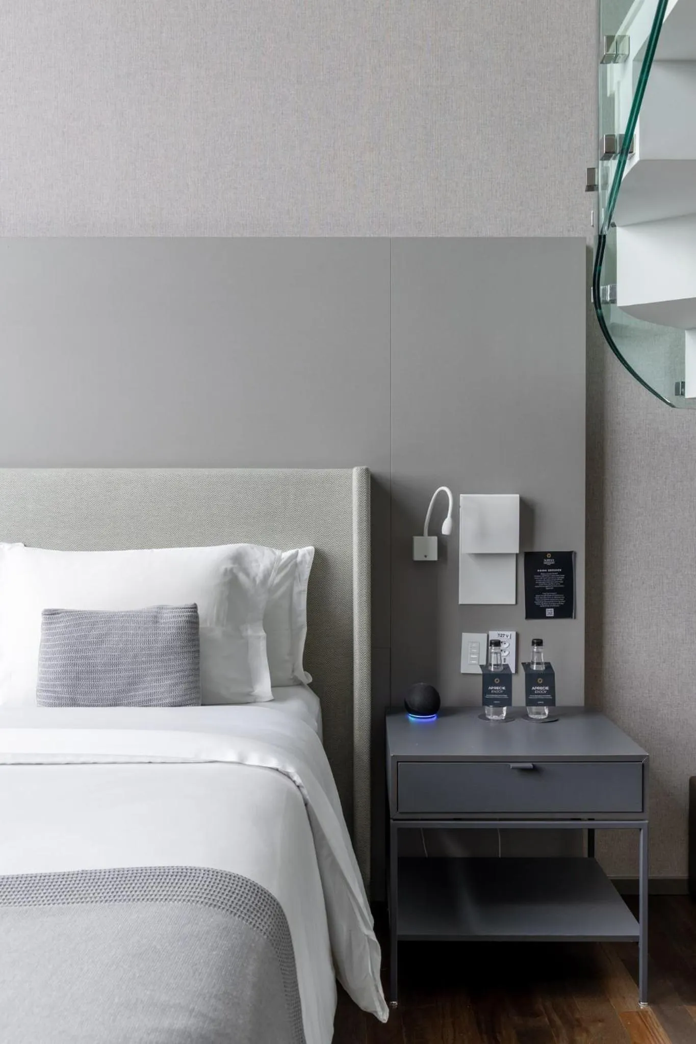 Bedroom, Bed in Suryaa Hotel Pinhais, Curio Collection by Hilton