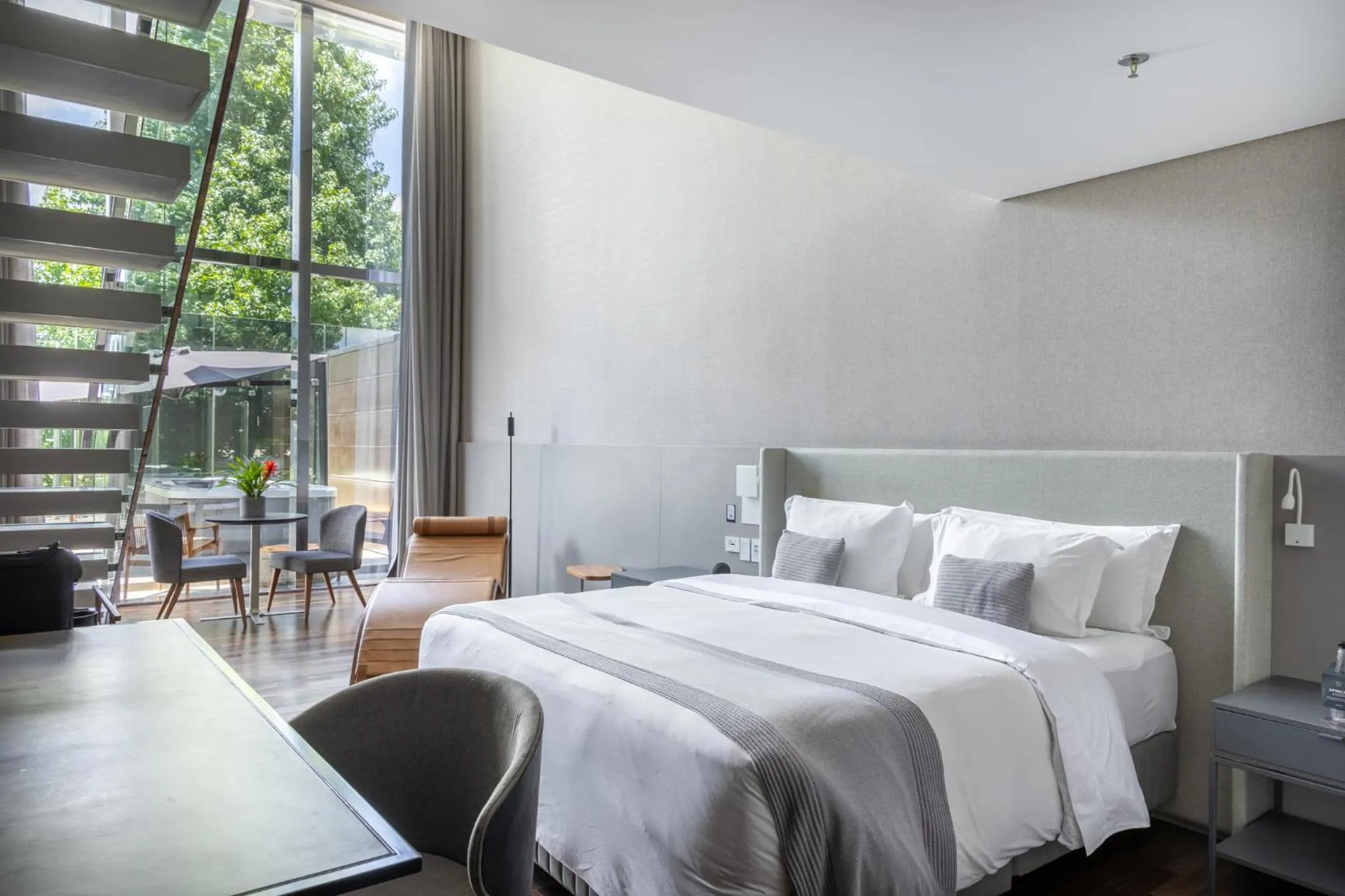 Bed in Suryaa Hotel Pinhais, Curio Collection by Hilton