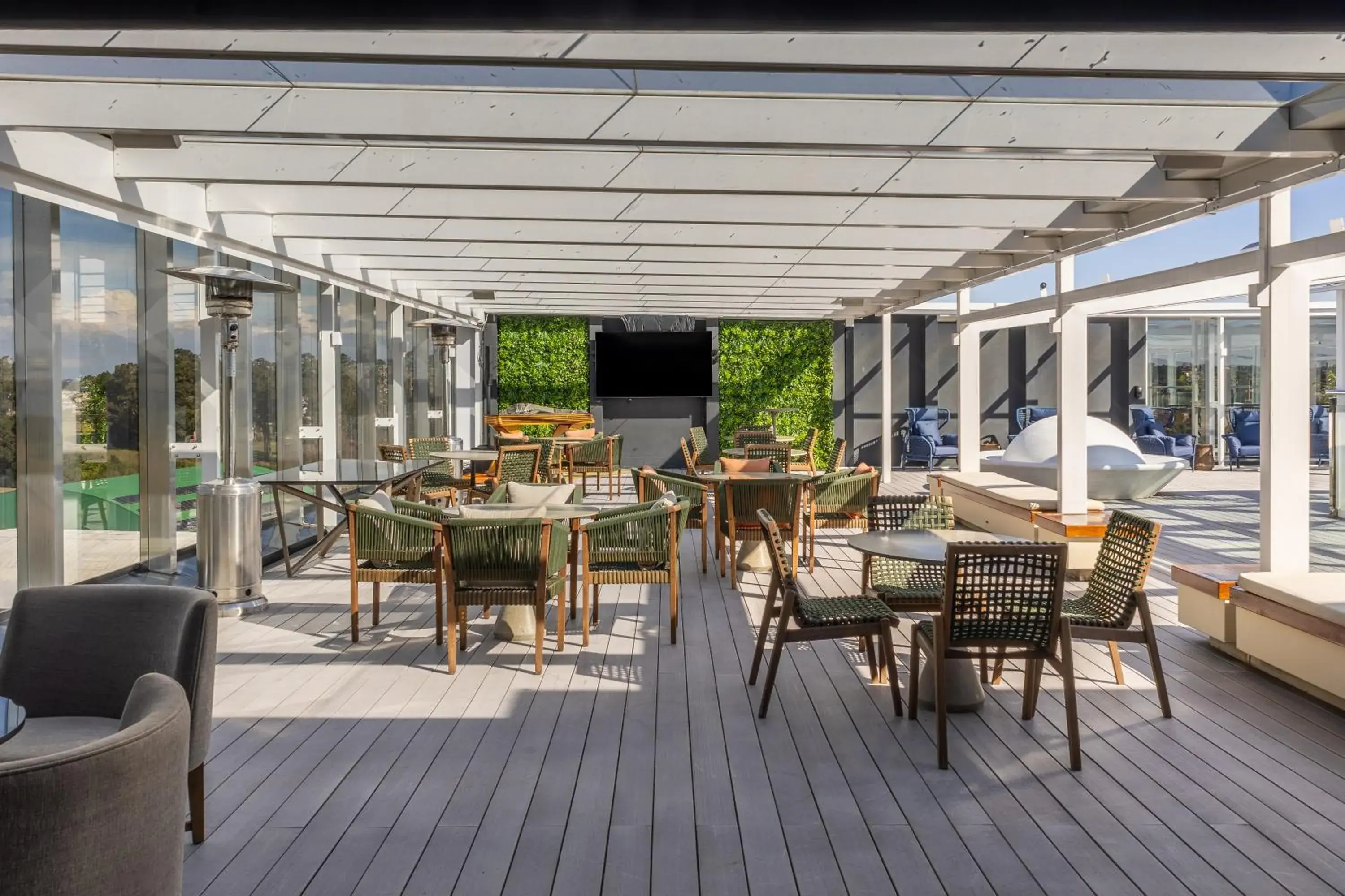 Suryaa Hotel Pinhais, Curio Collection by Hilton Suryaa Hotel Pinhais, Curio Collection by Hilton