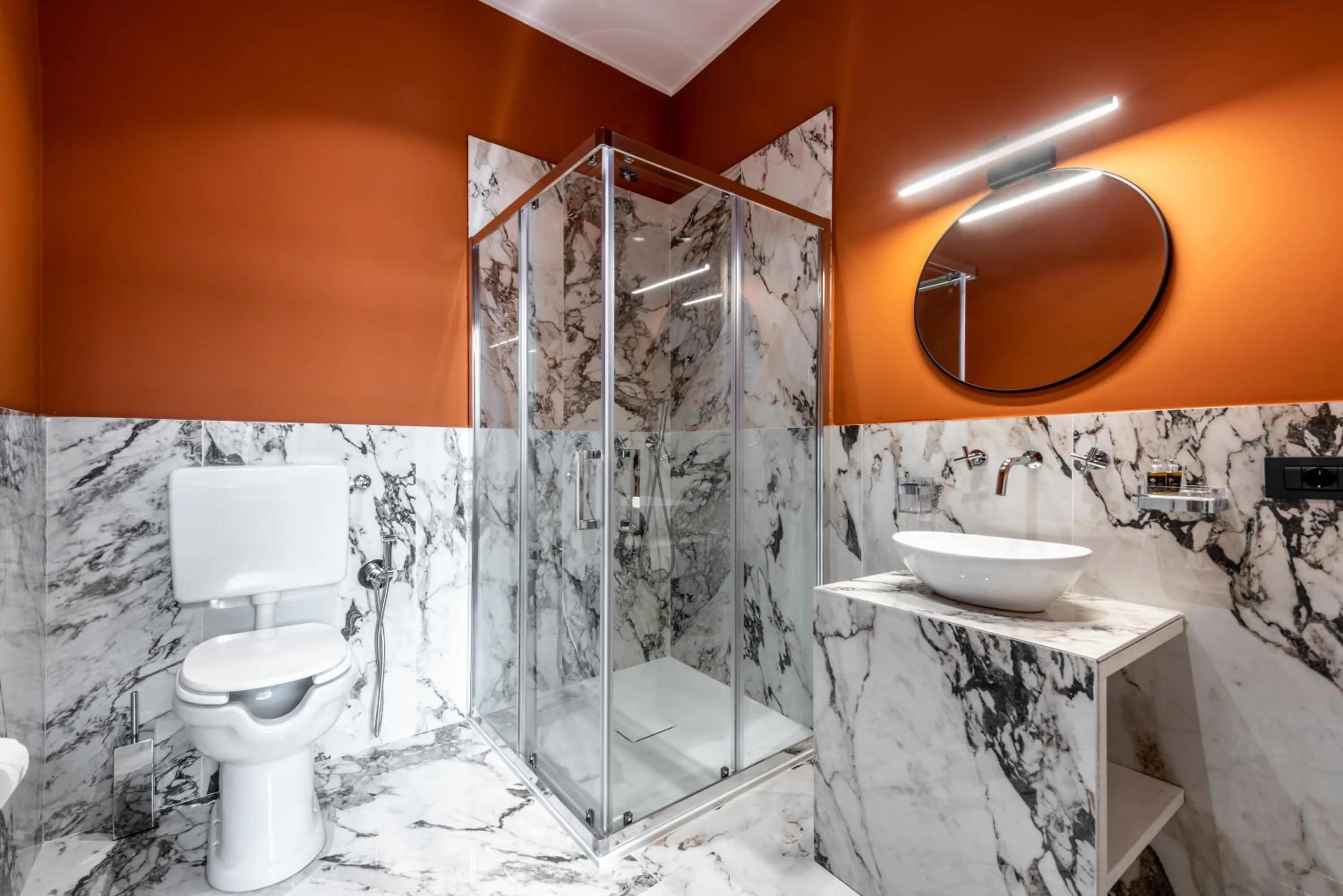 Shower in The Couper Castello