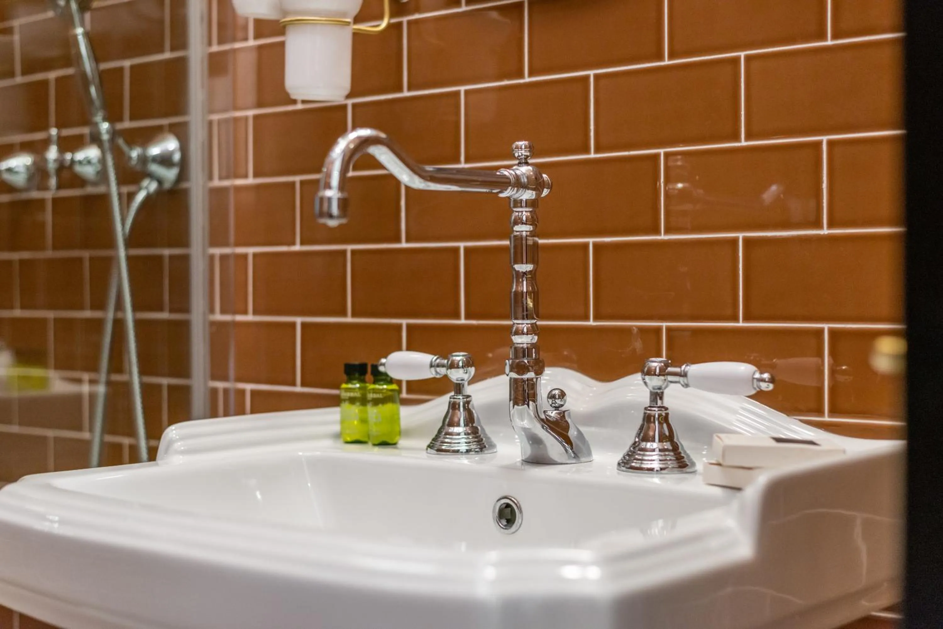 Bathroom in The Couper Castello