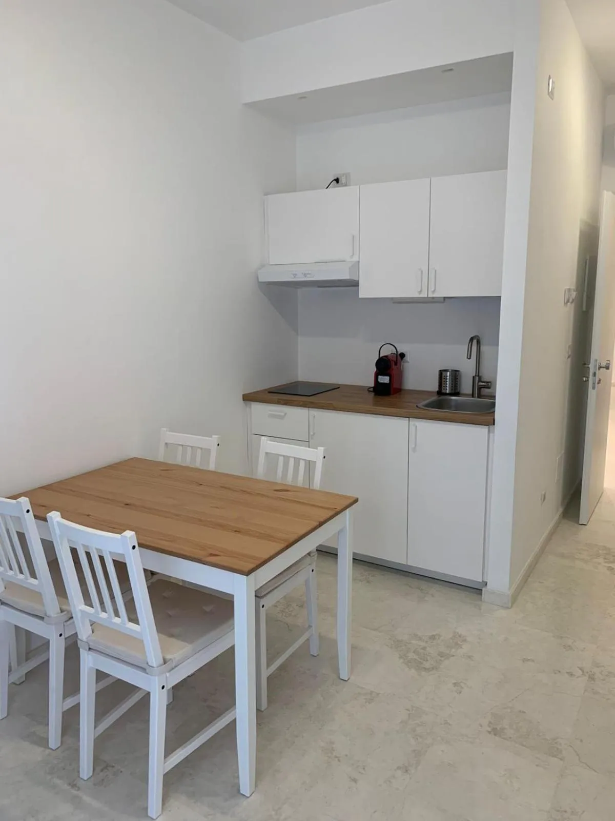 Kitchen/Kitchenette in Suite 55 in centro