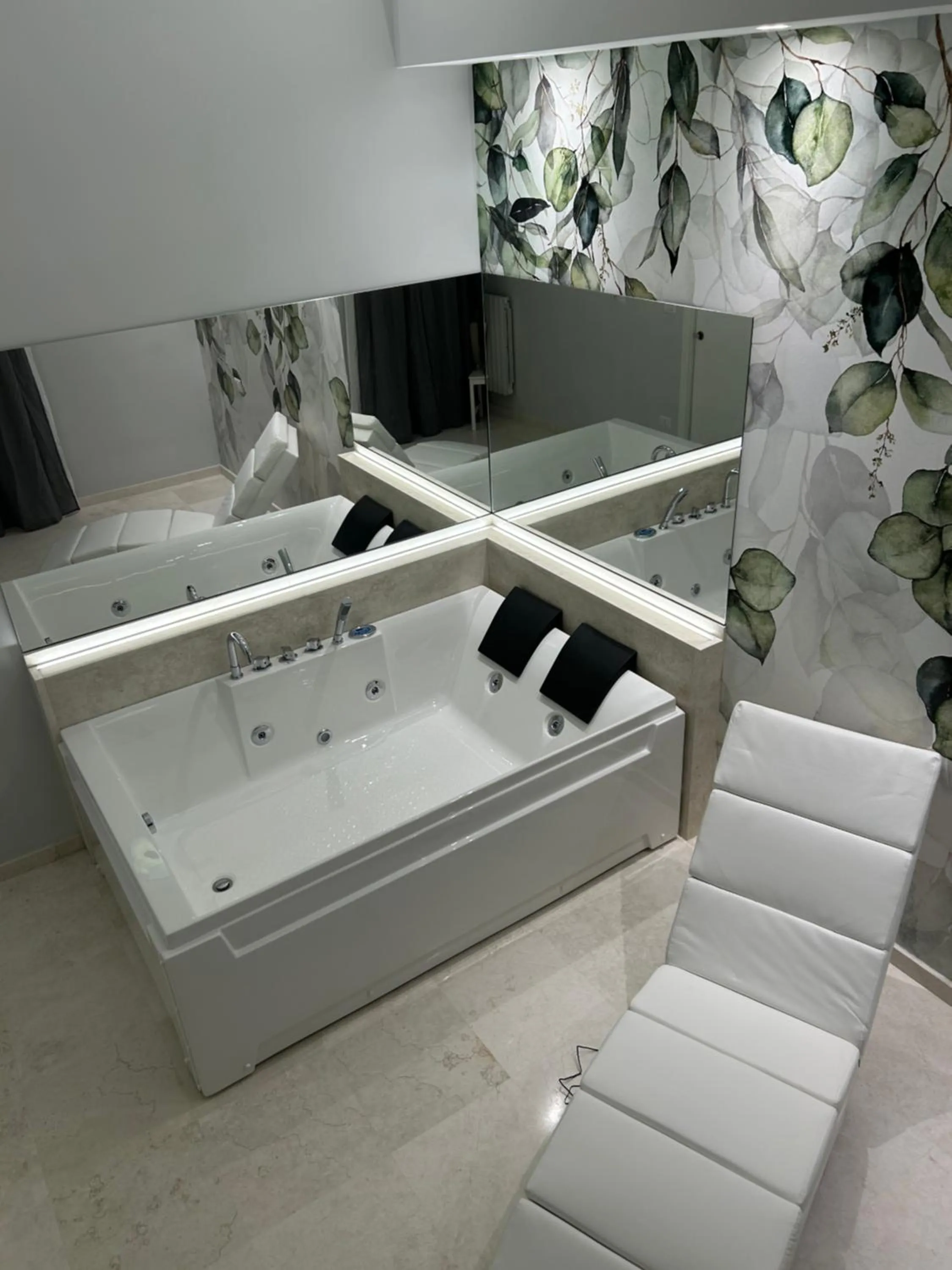 Bathroom in Suite 55 in centro