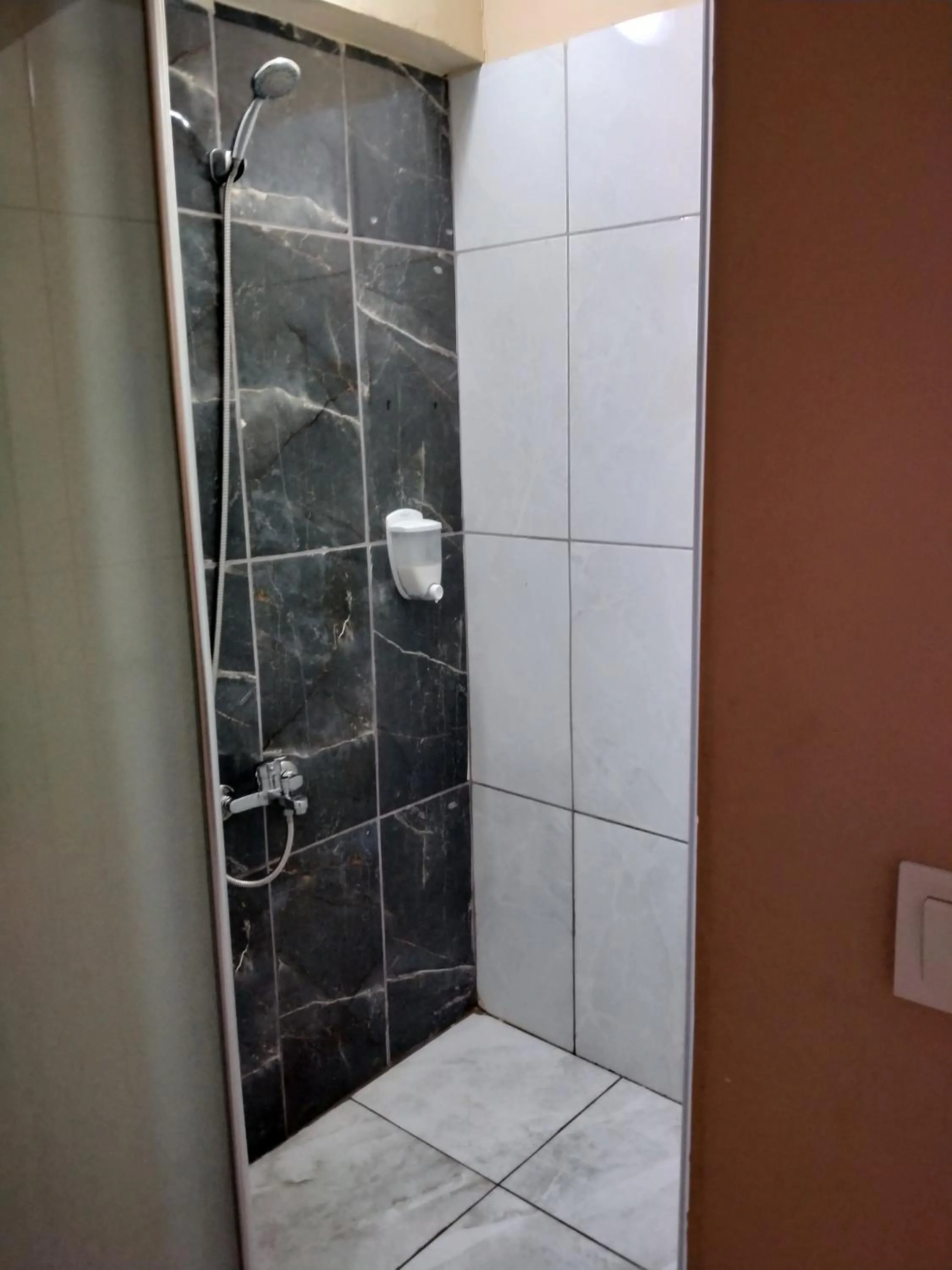 Bathroom in City House Hotel