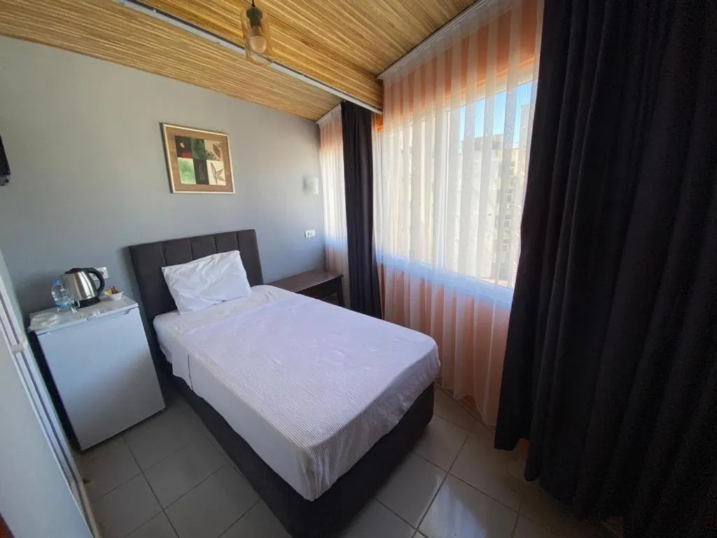 Photo of the whole room, Bed in City House Hotel