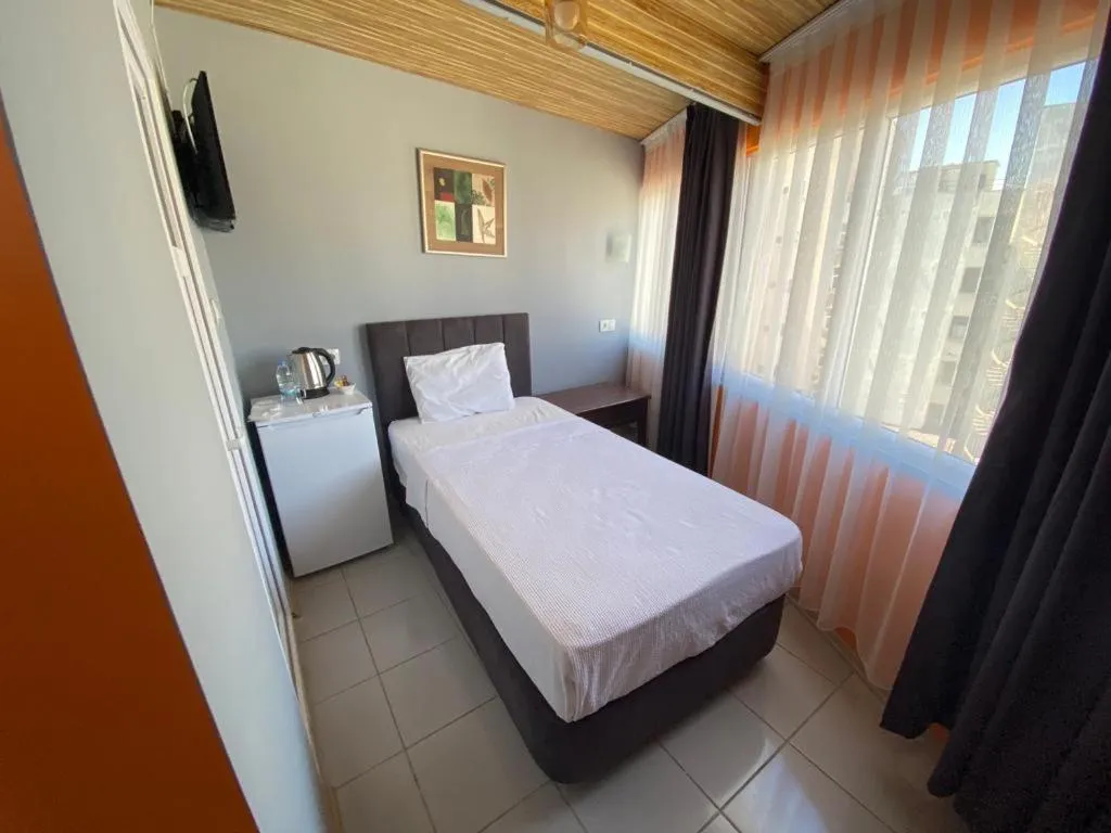 Photo of the whole room, Bed in City House Hotel