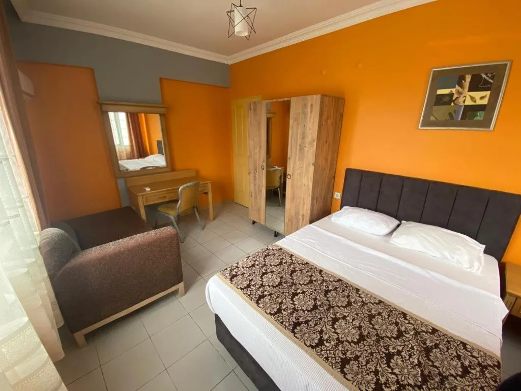 Bedroom, Bed in City House Hotel