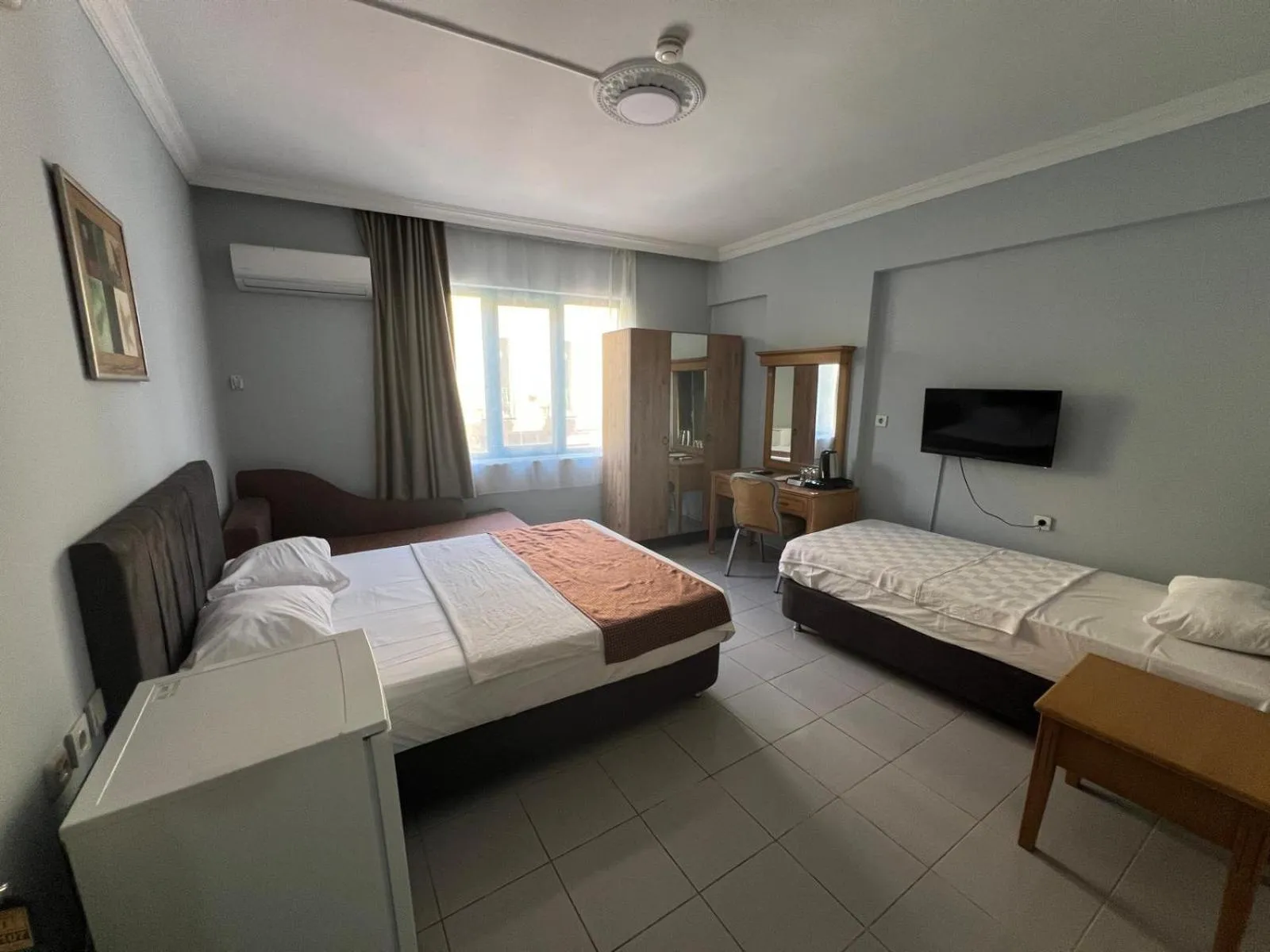 Bed in City House Hotel