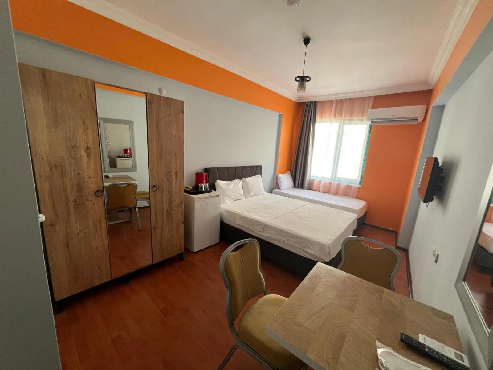 Bed in City House Hotel