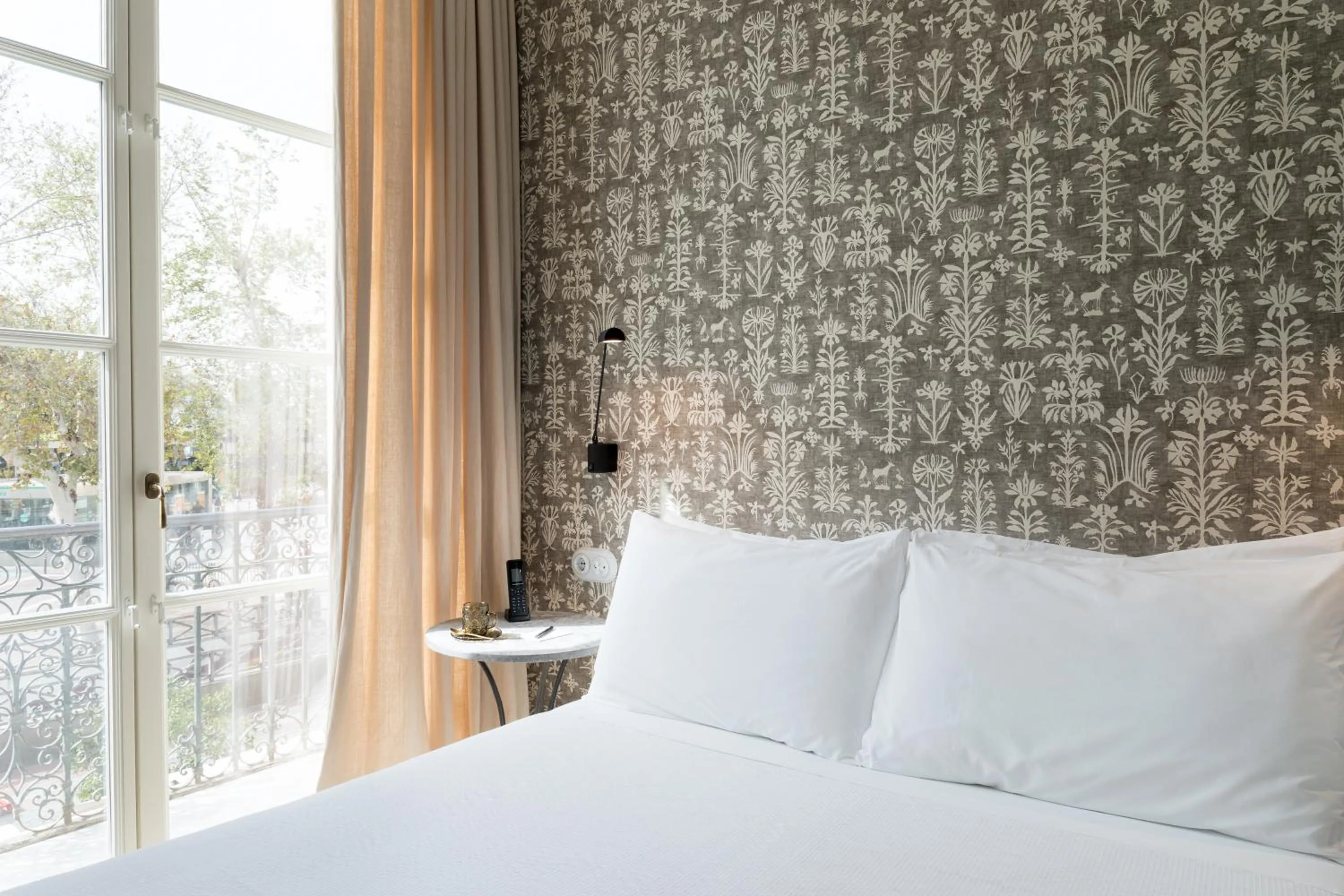 Bed in Hotel Tayko Sevilla