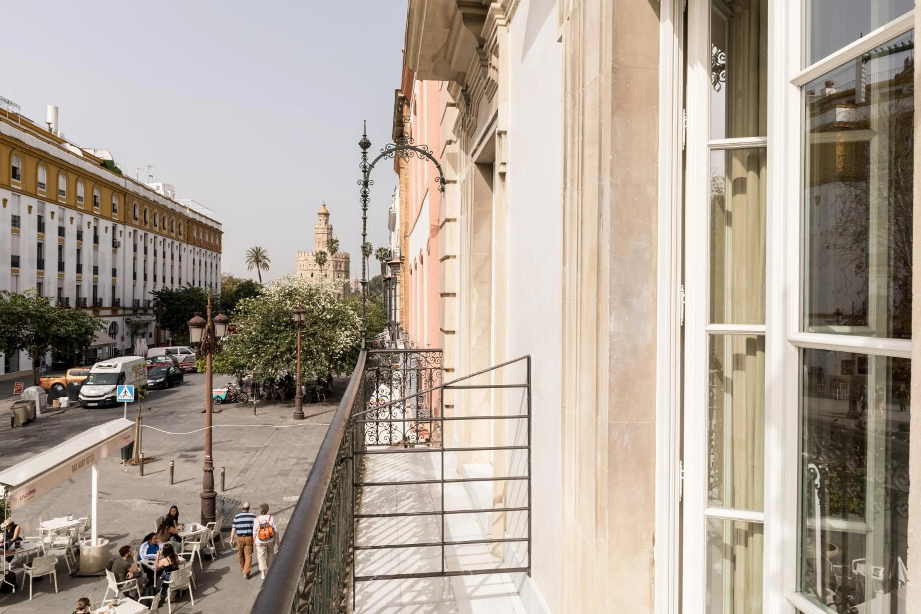 Street view in Hotel Tayko Sevilla