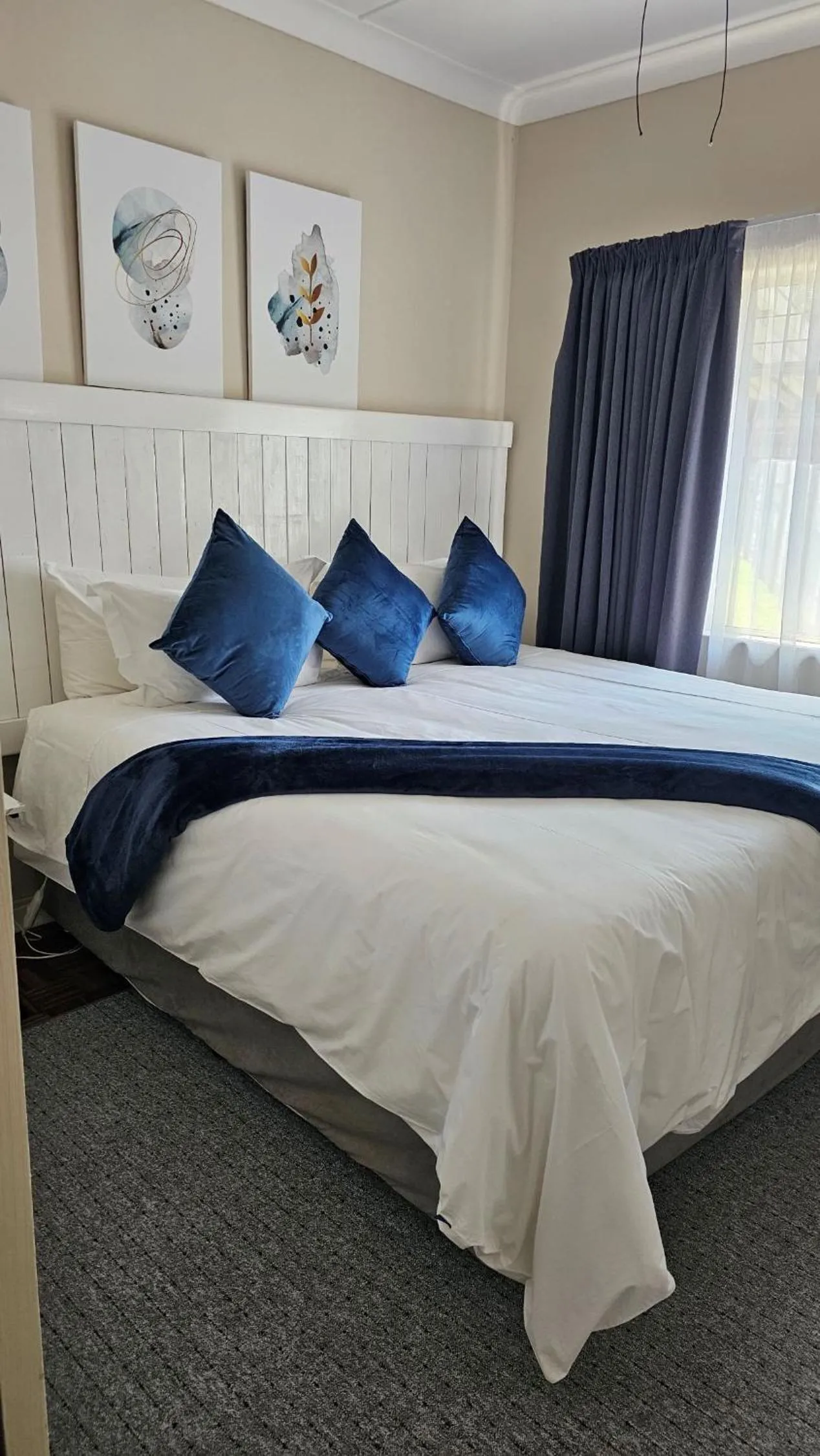 Bed in Danlee Overnight Accommodation