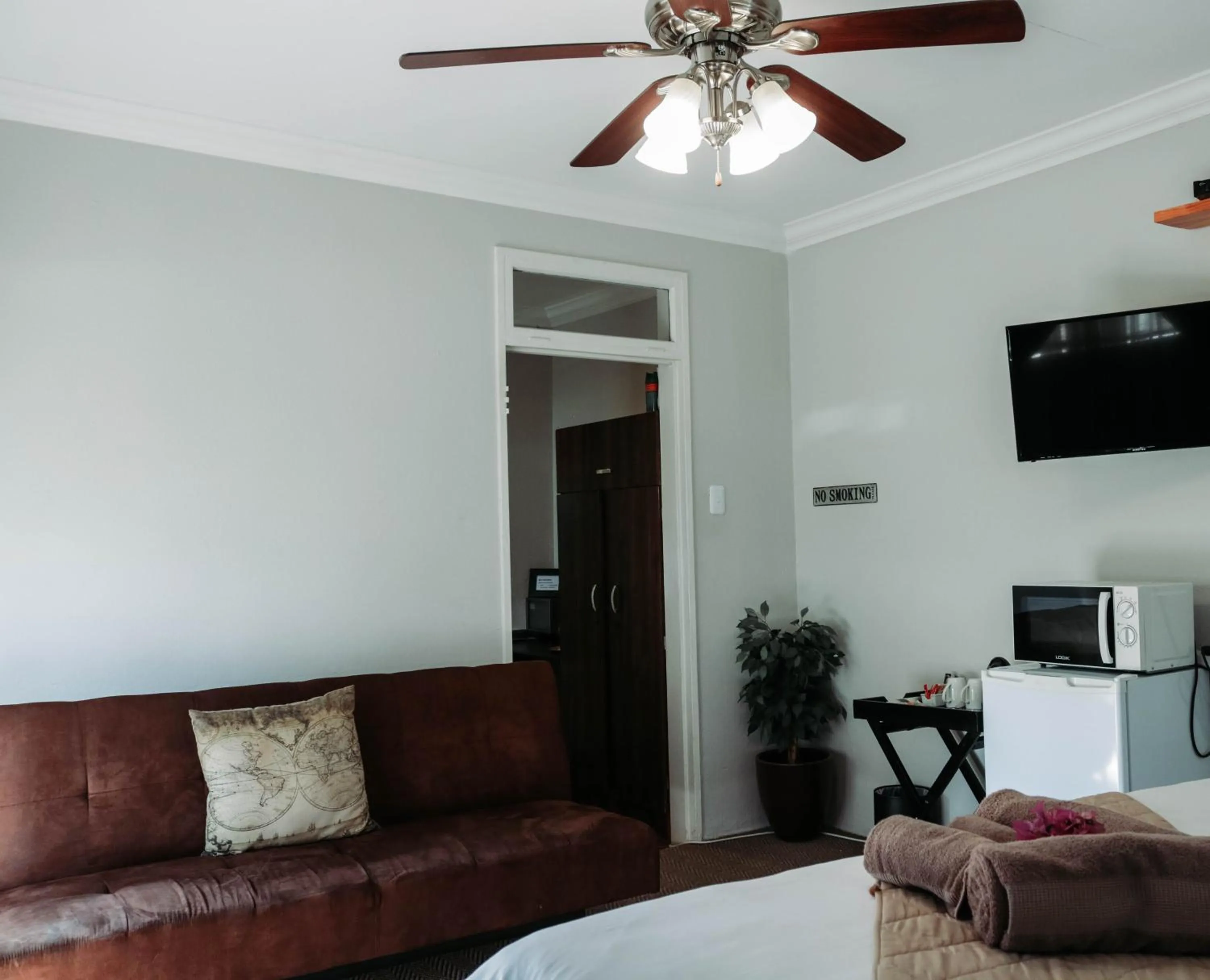 Bed in Danlee Overnight Accommodation