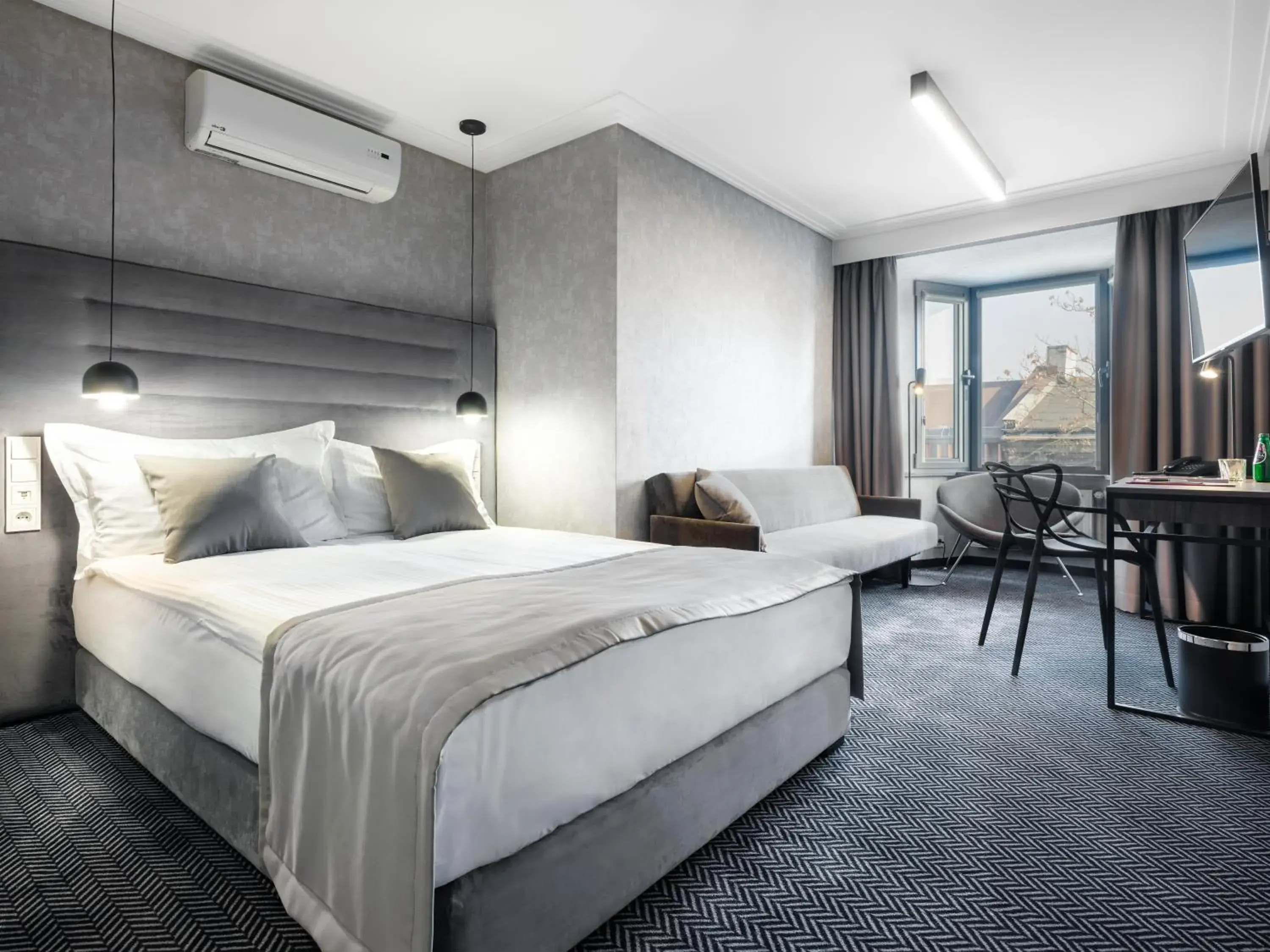 Bed in Hotel Logos Kraków Bed in Hotel Logos Kraków