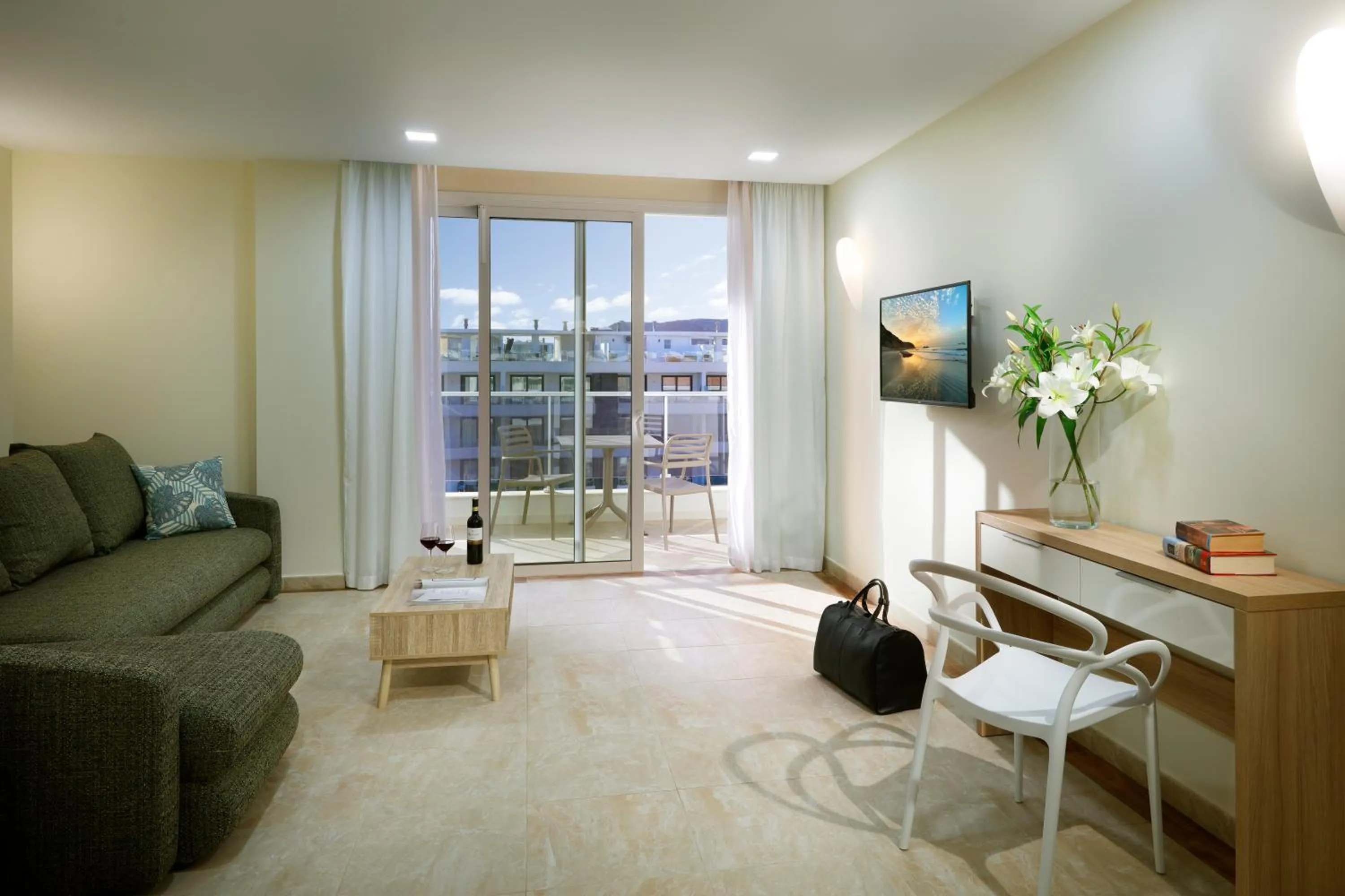 Living room in Marinell Collection Palm-Mar