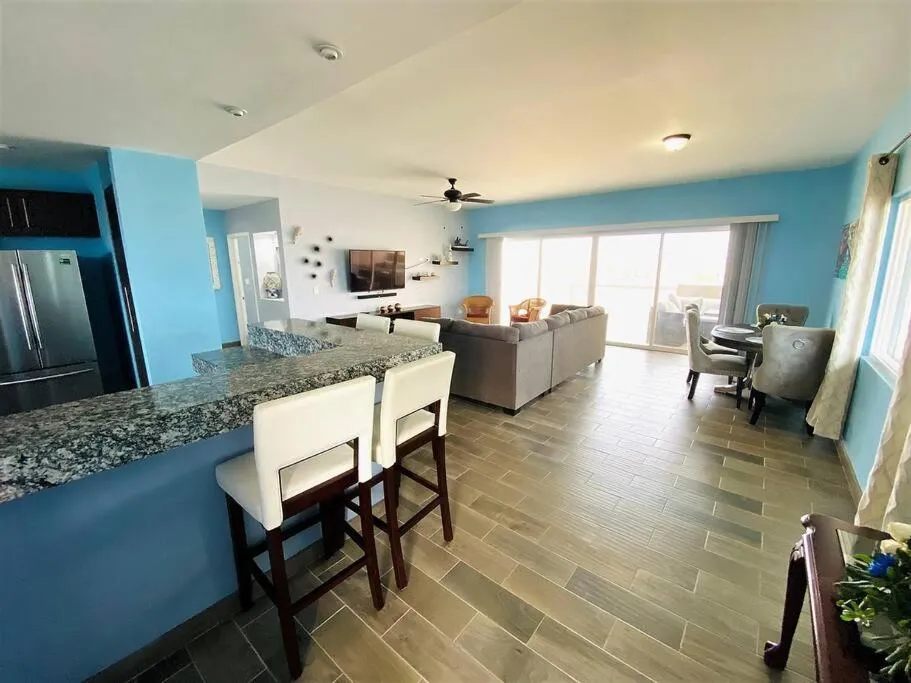 Beautiful Condo La Joya - Near Beach with Views