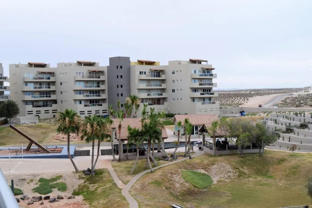 Beautiful Condo La Joya - Near Beach with Views