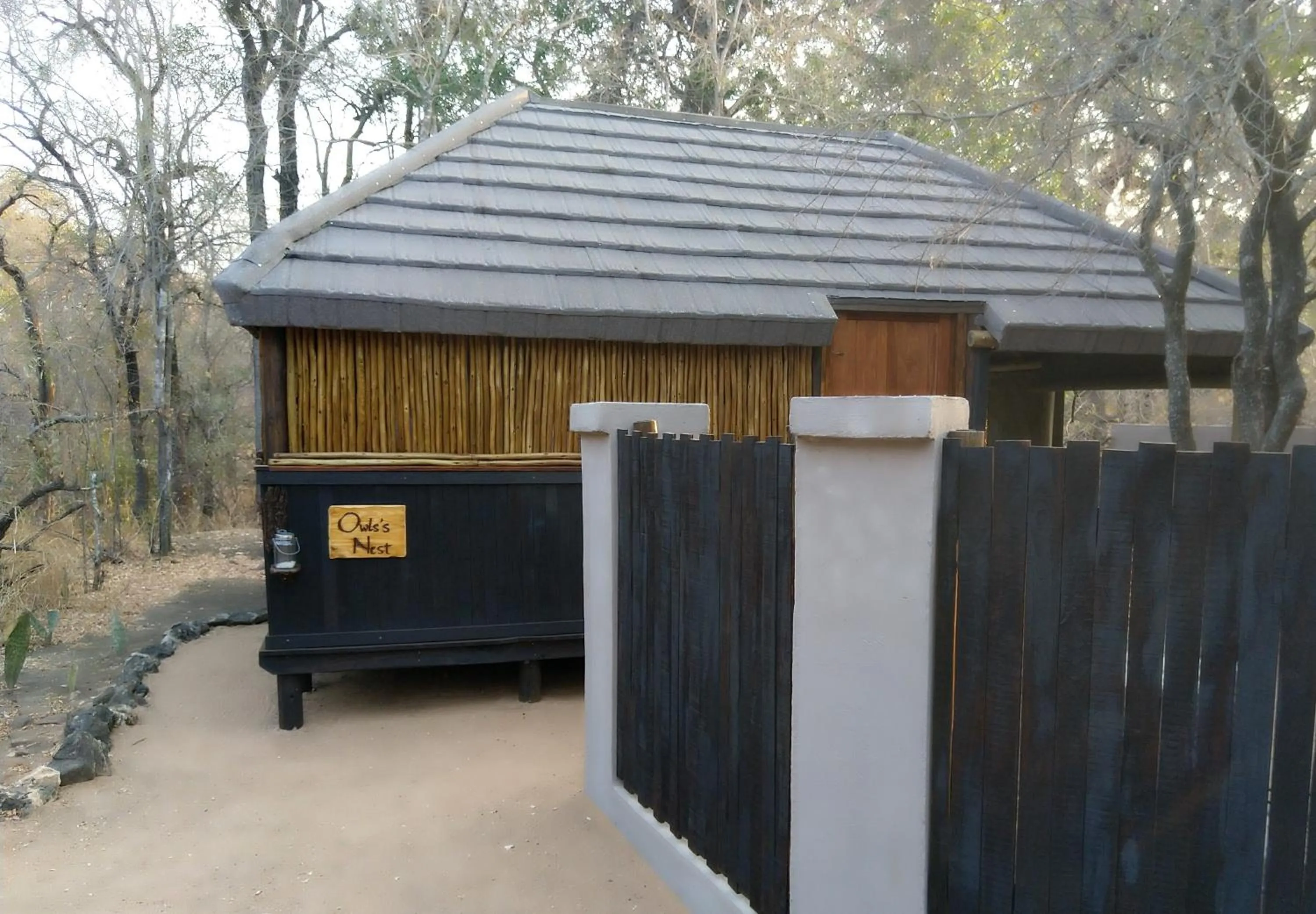 Decorative detail in Off Beat Safaris Bush Lodge