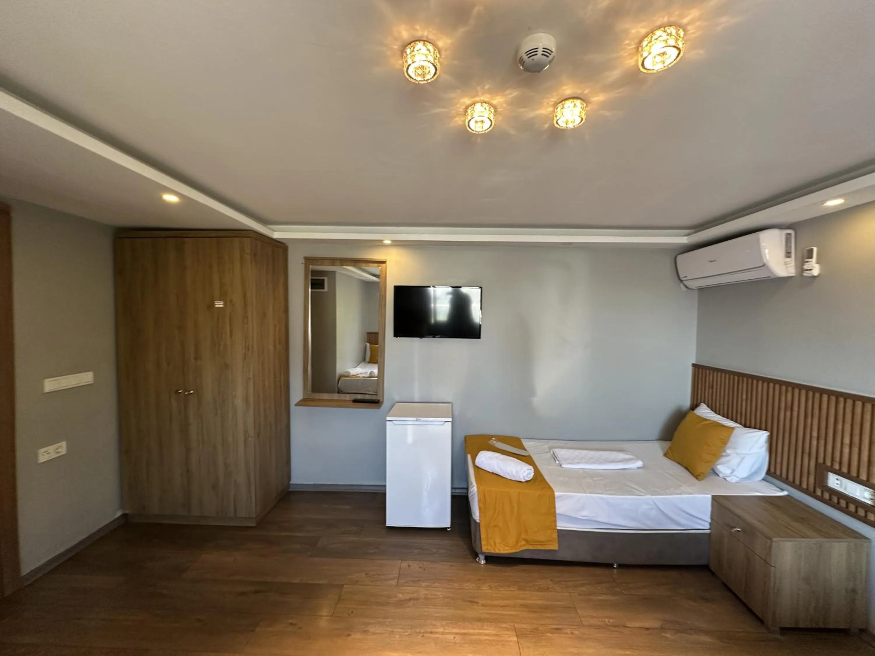 Mr Lion Kumkapı Otel