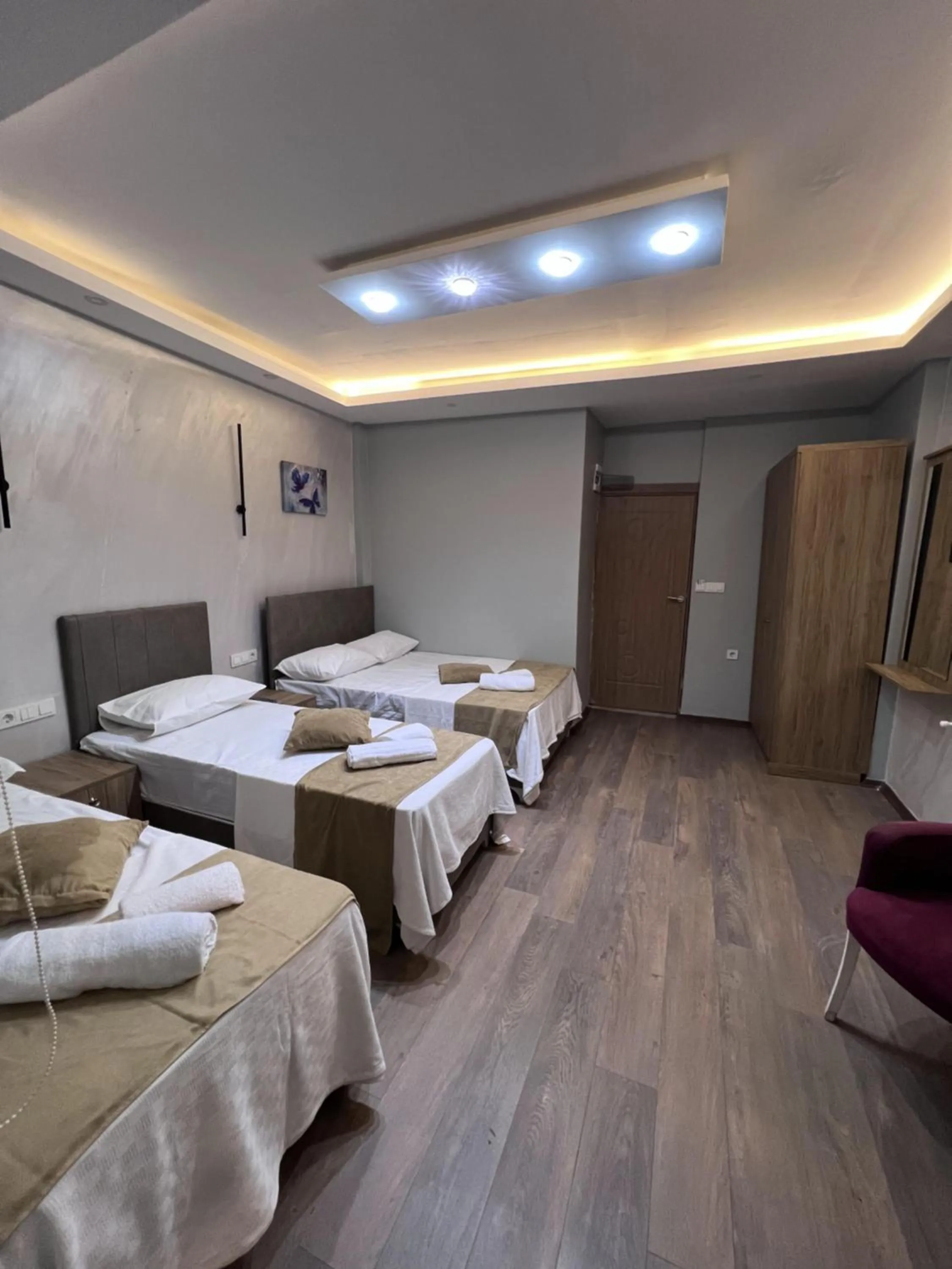 Photo of the whole room in Mr Lion Kumkapı Otel