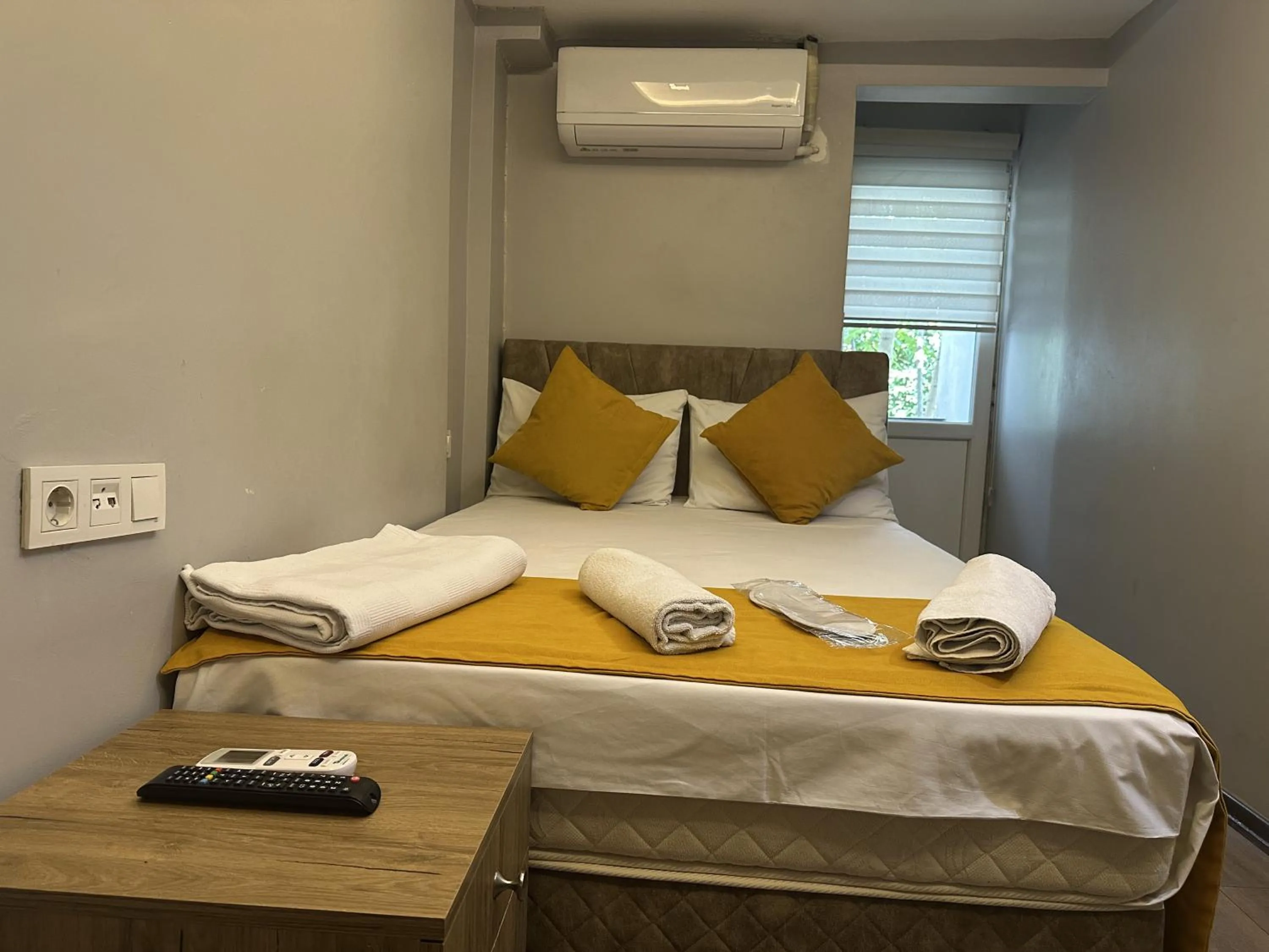 Photo of the whole room in Mr Lion Kumkapı Otel