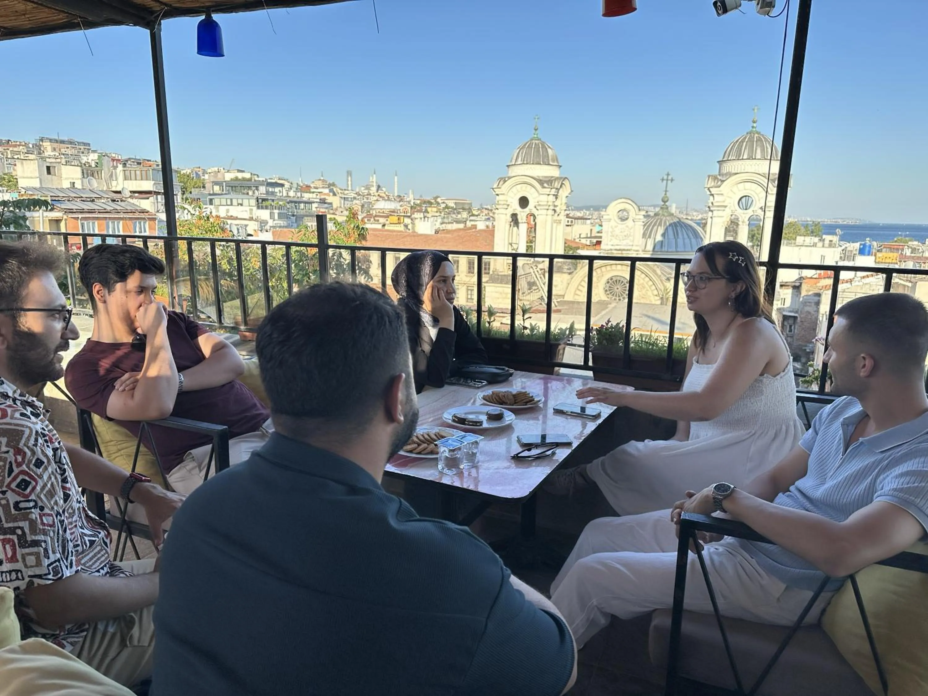 People in Mr Lion Kumkapı Otel