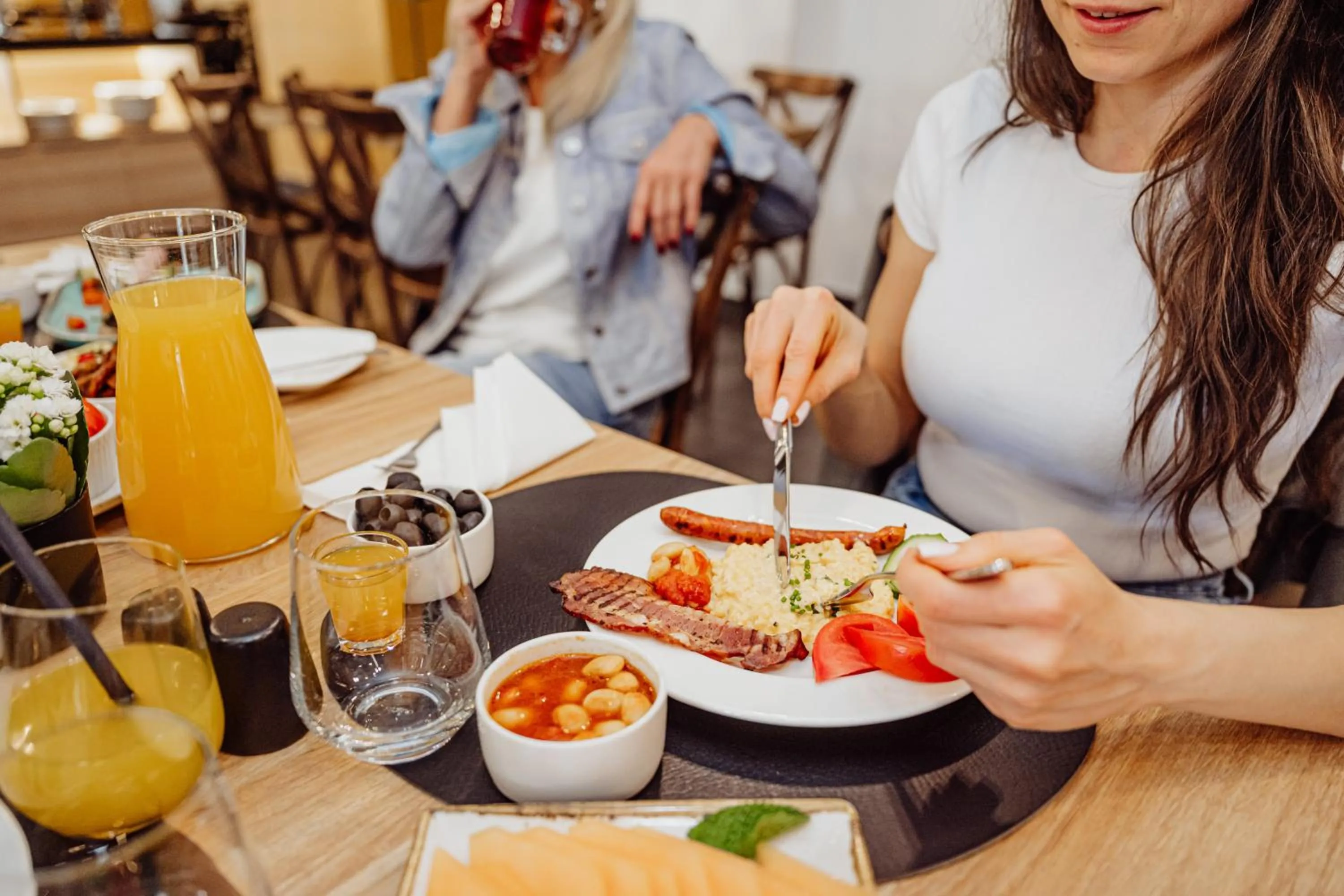 Restaurant/places to eat in Boutique Eco Hotel Sasanka