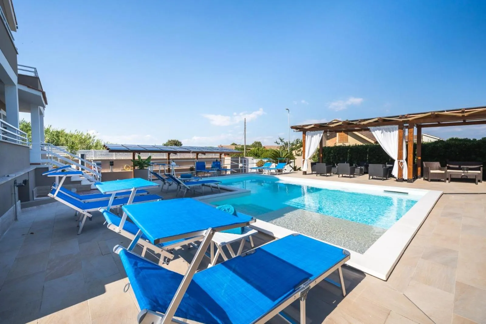 Swimming pool in Stampeggioni Appartamenti