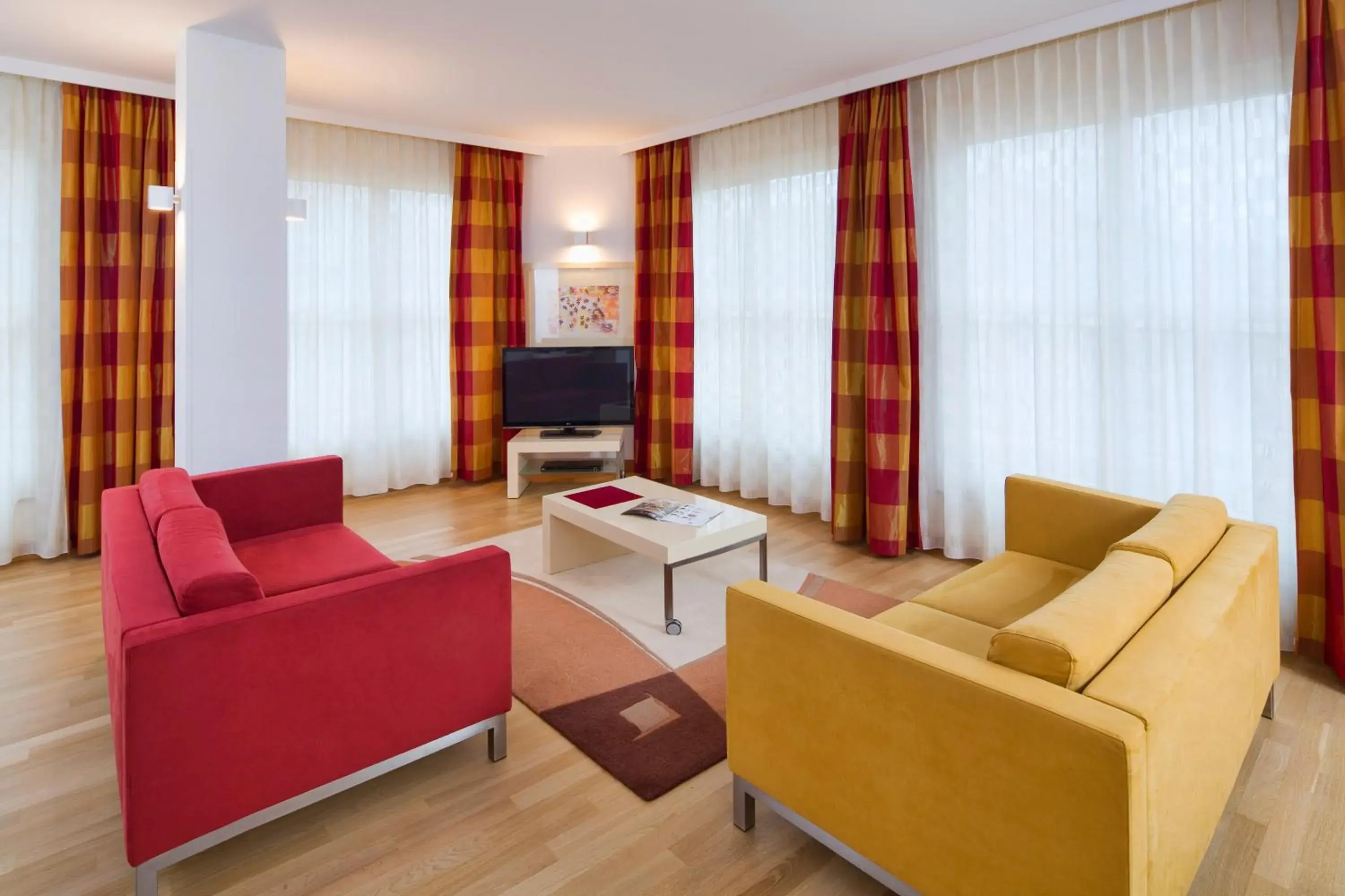 Deluxe Suite in Mamaison Residence Diana Deluxe Suite in Mamaison Residence Diana