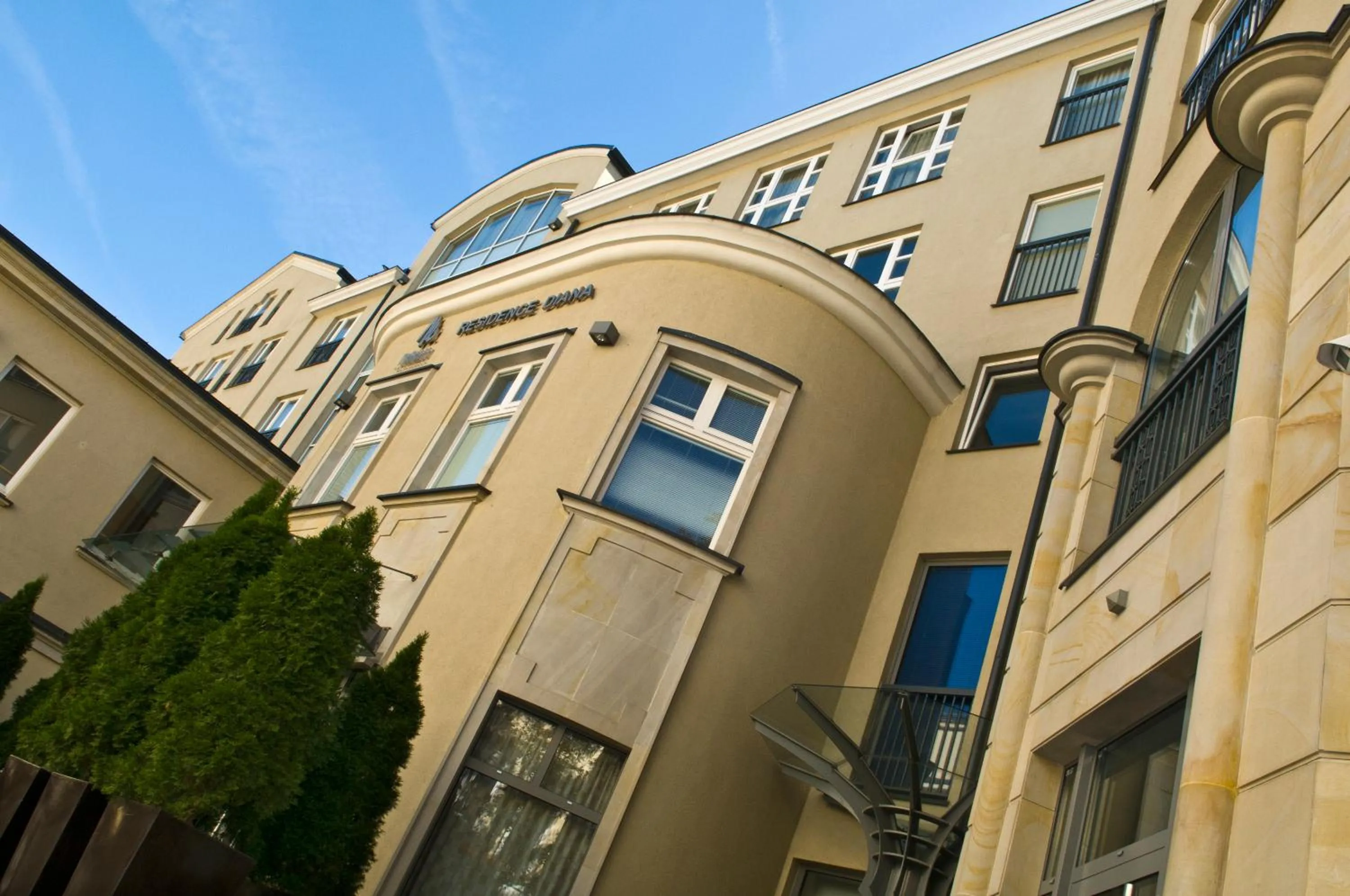 Facade/entrance in Mamaison Residence Diana