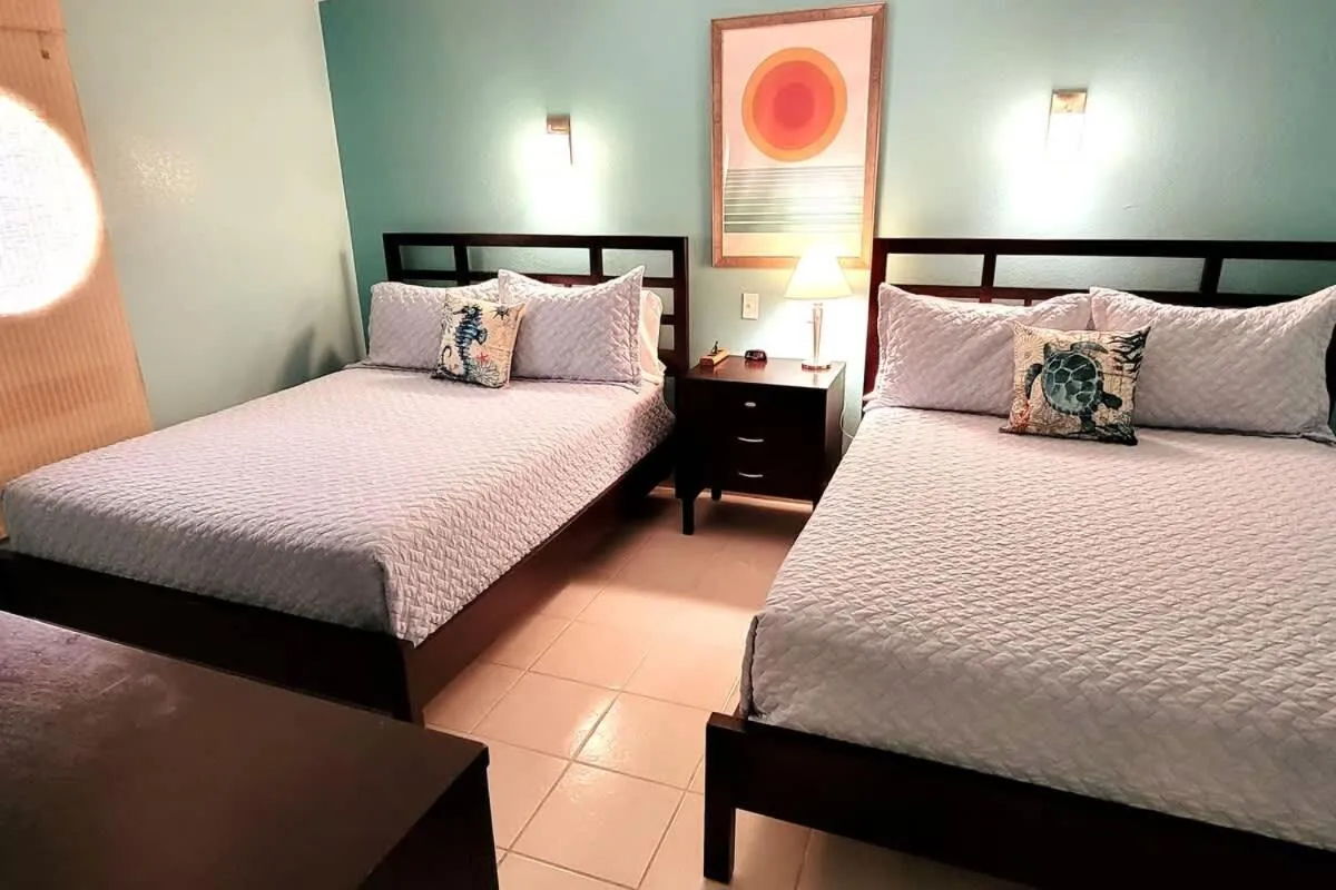 Bed in Bahia Mar #426