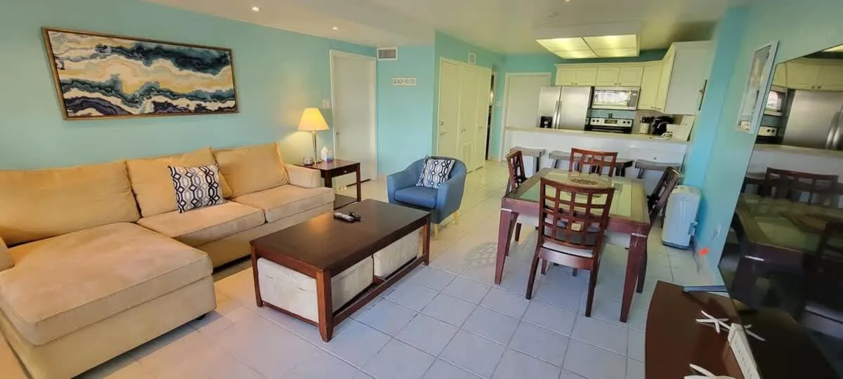 Living room in Bahia Mar #426