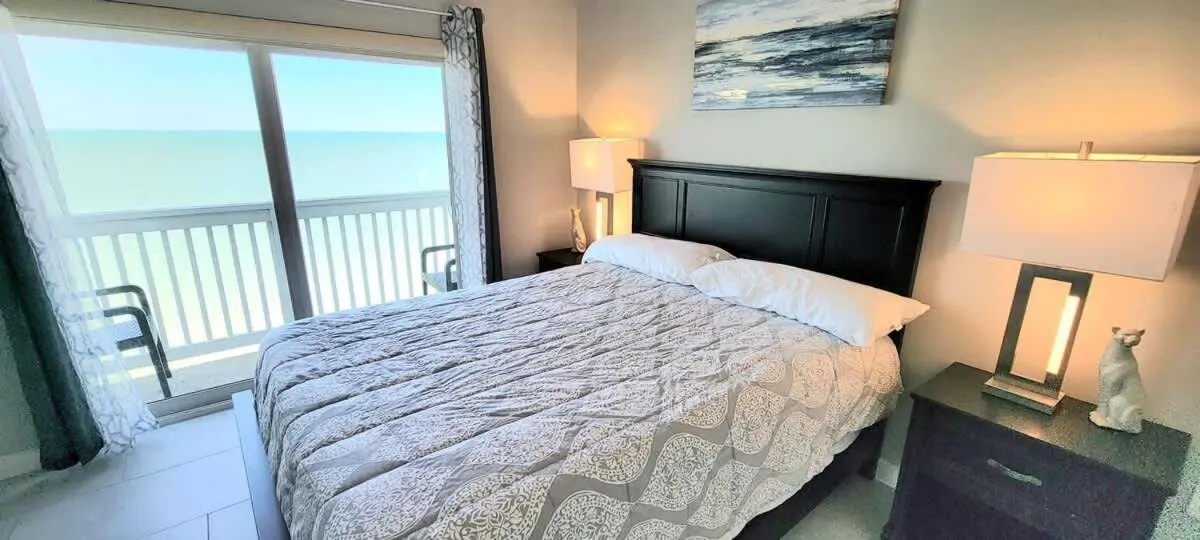 Balcony/Terrace, Bed in Bungalow Tarvana #2