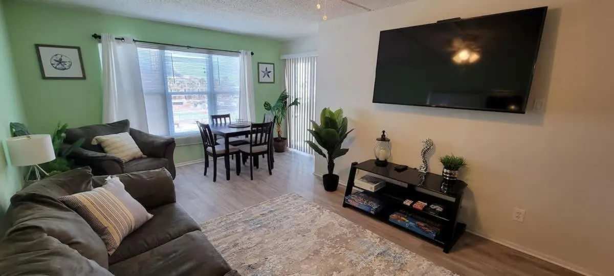 Living room in Gulfview II #408