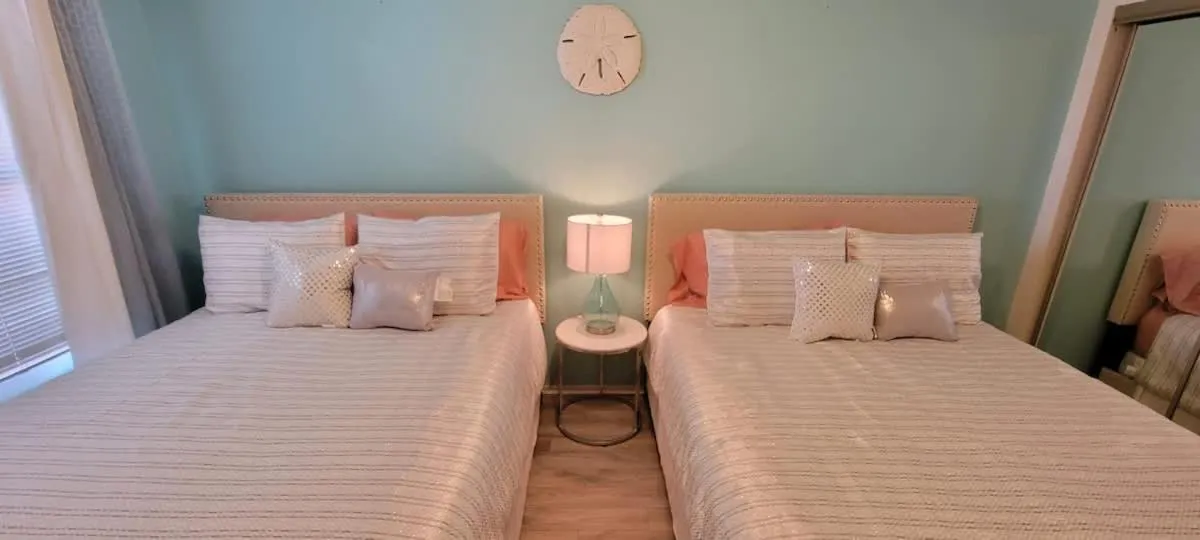 Bed in Gulfview II #408