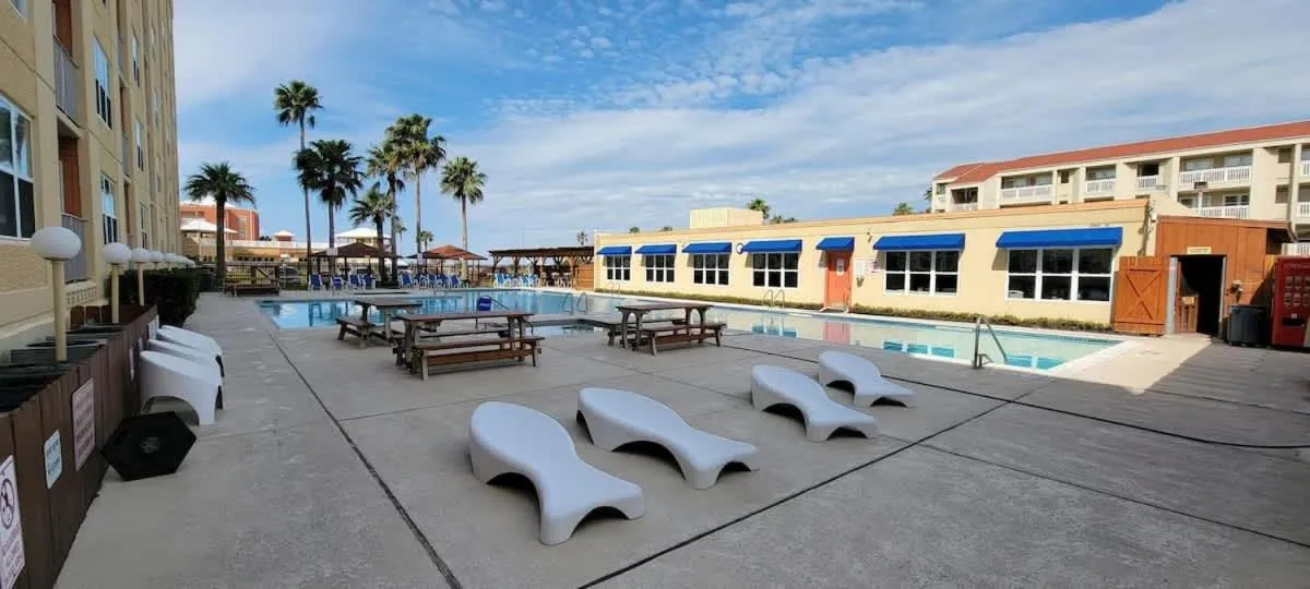 Swimming pool in Gulfview II #408