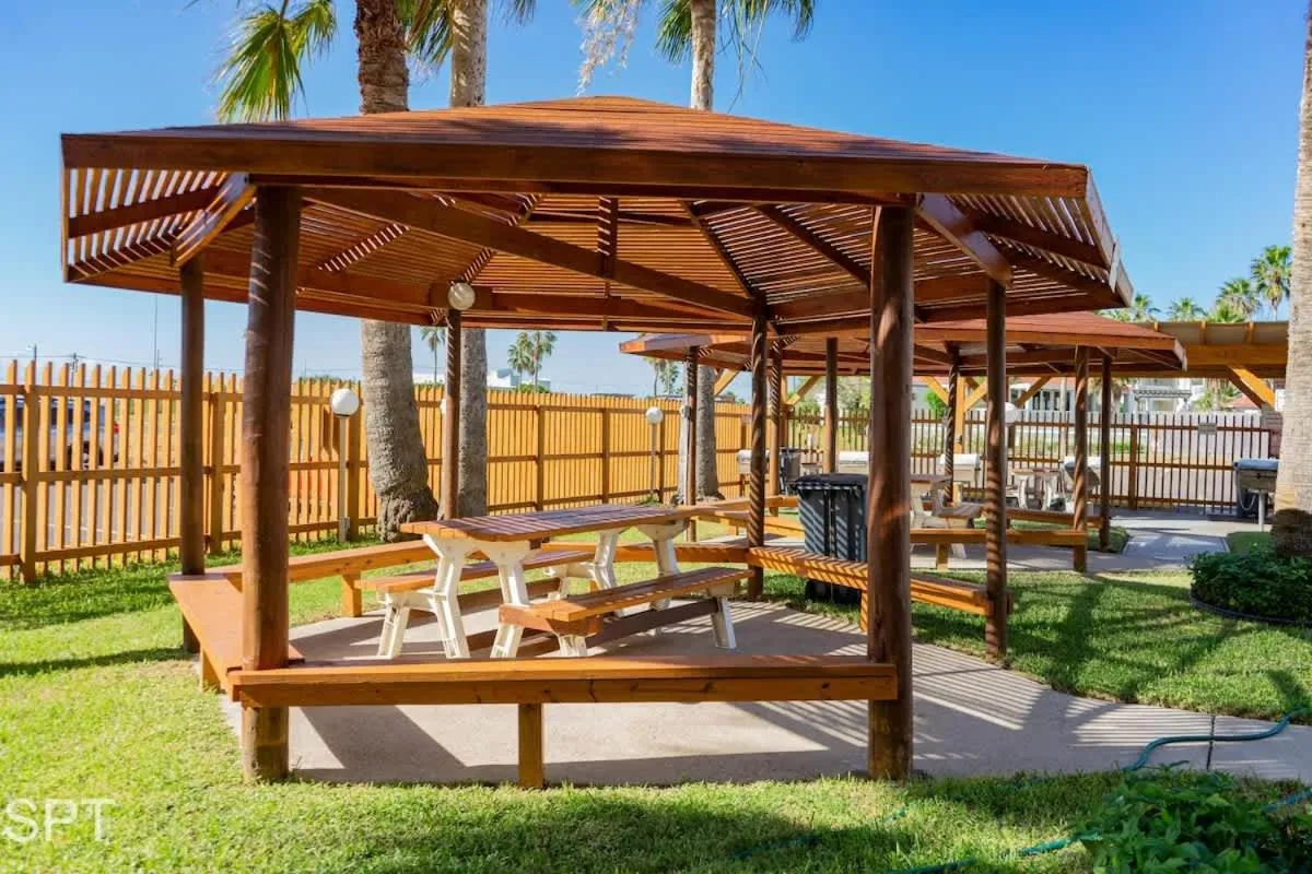 Other in Gulfview II #410 Luxe