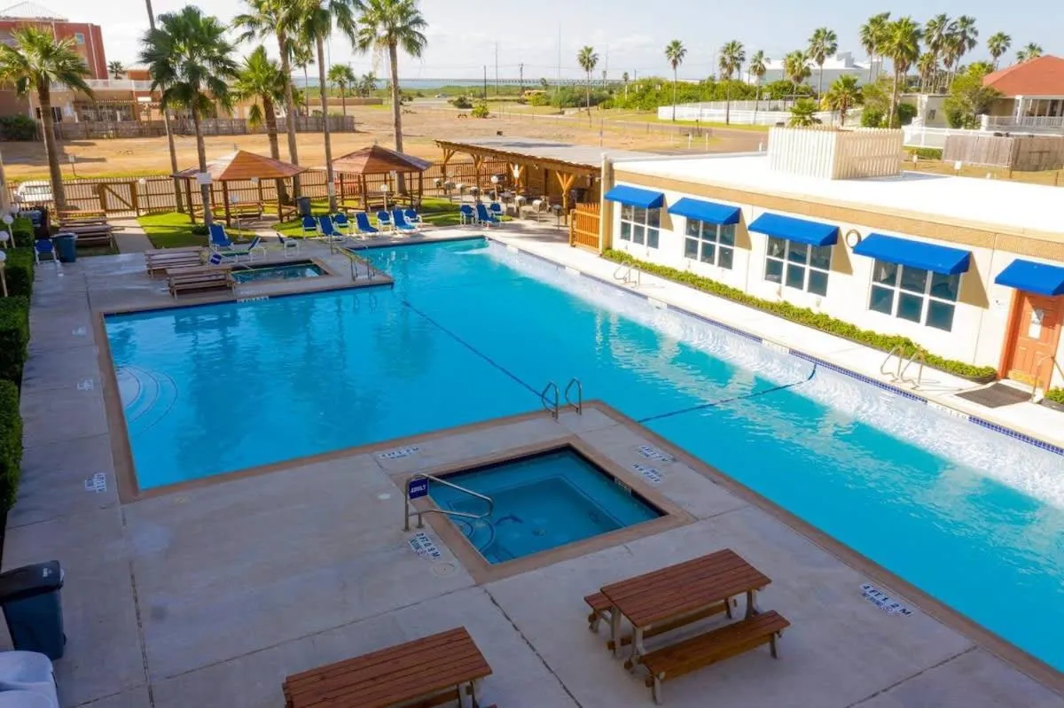 Swimming pool in Gulfview II #604