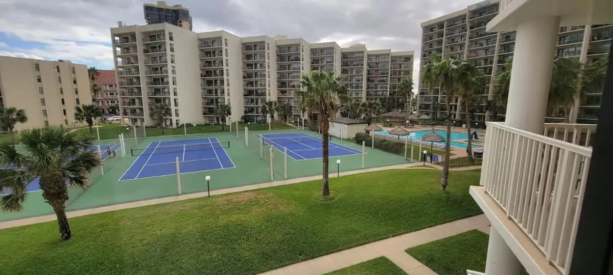 Sports in Saida Royale 9039