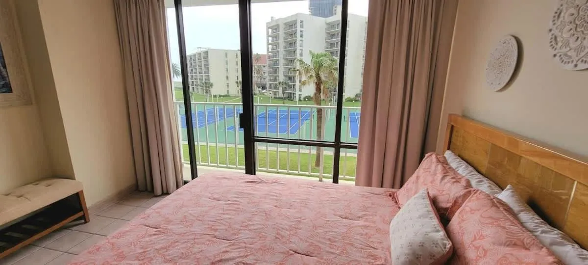 Balcony/Terrace, Bed in Saida Royale 9039