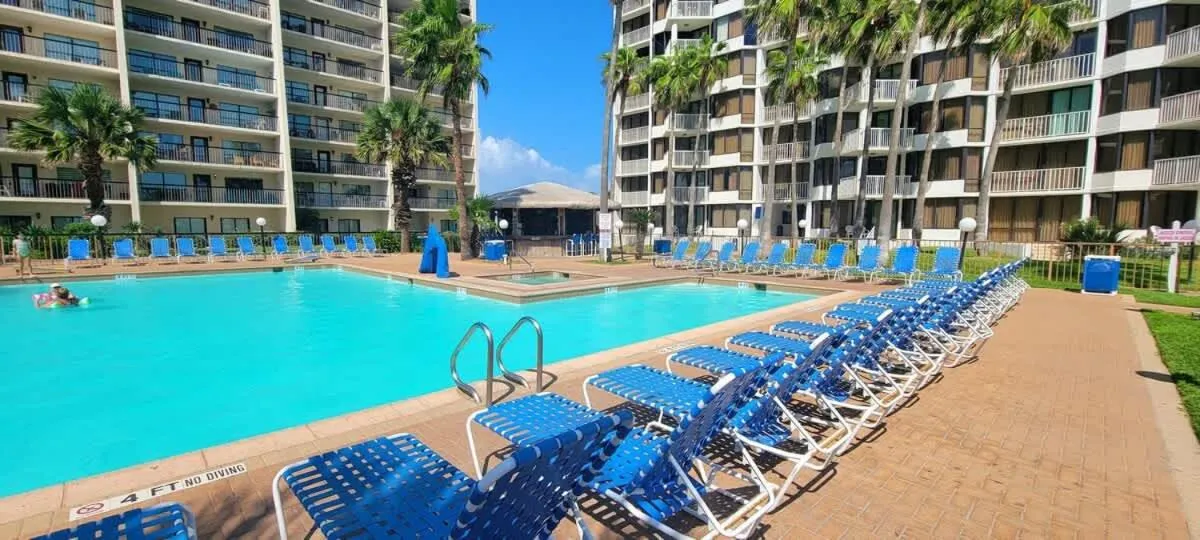 Swimming pool in Saida Royale 9039