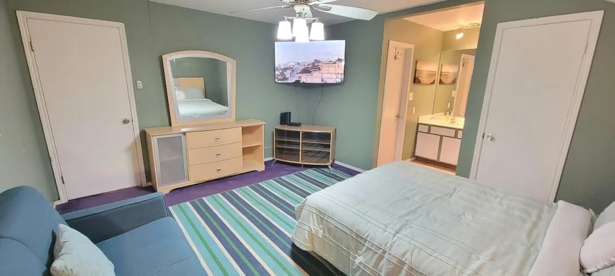 Bed in Sparky's Pool House