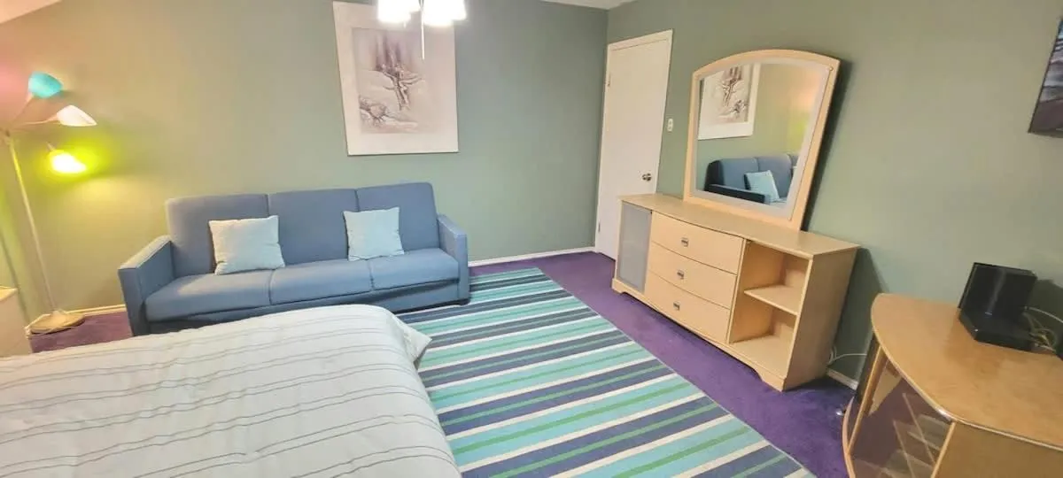 Bed in Sparky's Pool House