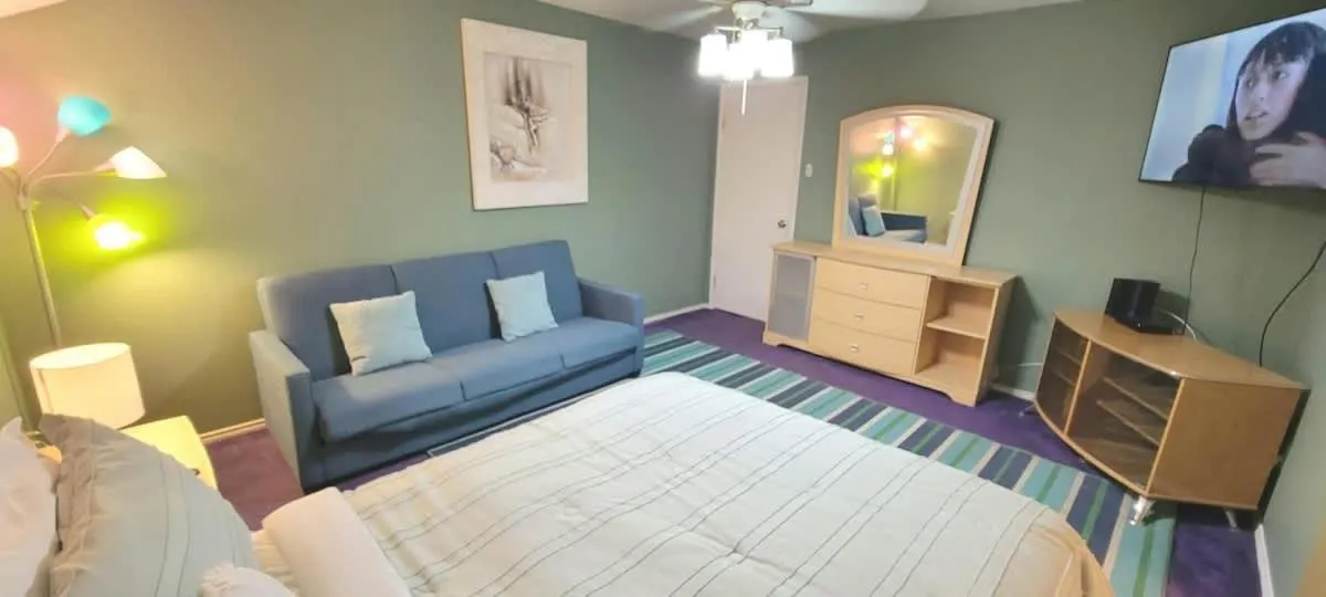 Bed in Sparky's Pool House