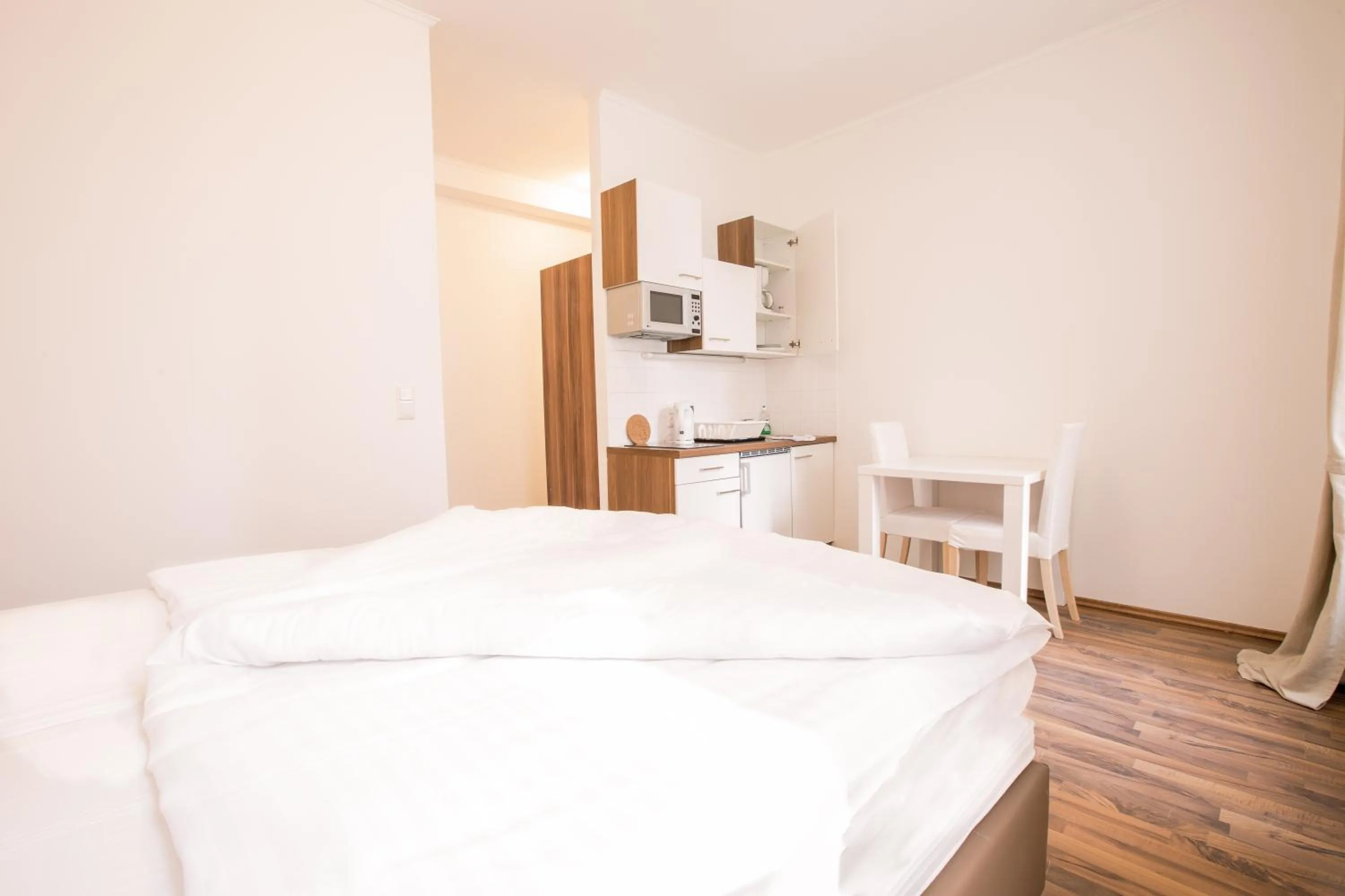 Bedroom in Grand Central Station Apartments I contactless check-in