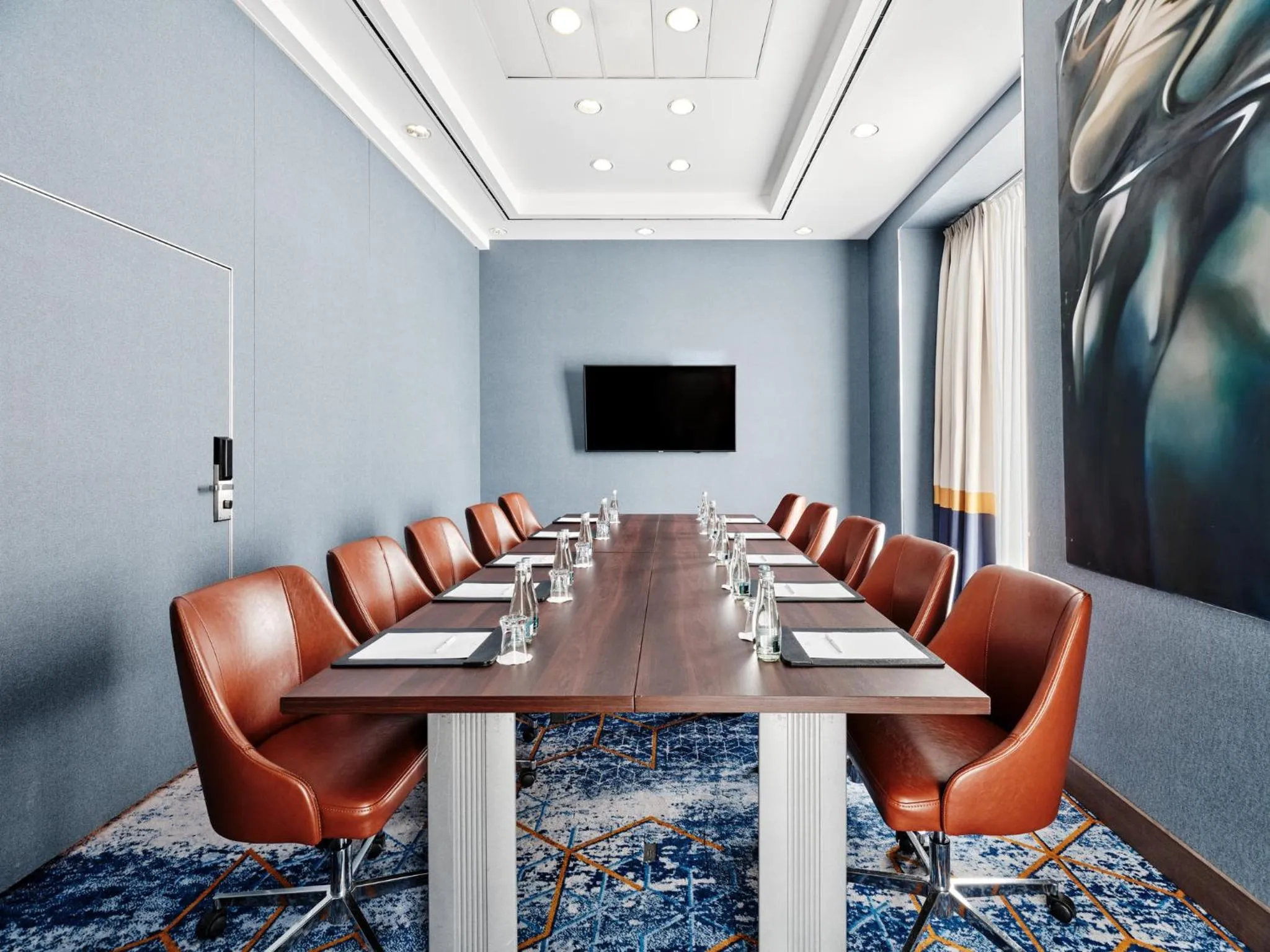 Meeting/conference room in InterContinental Warszawa by IHG