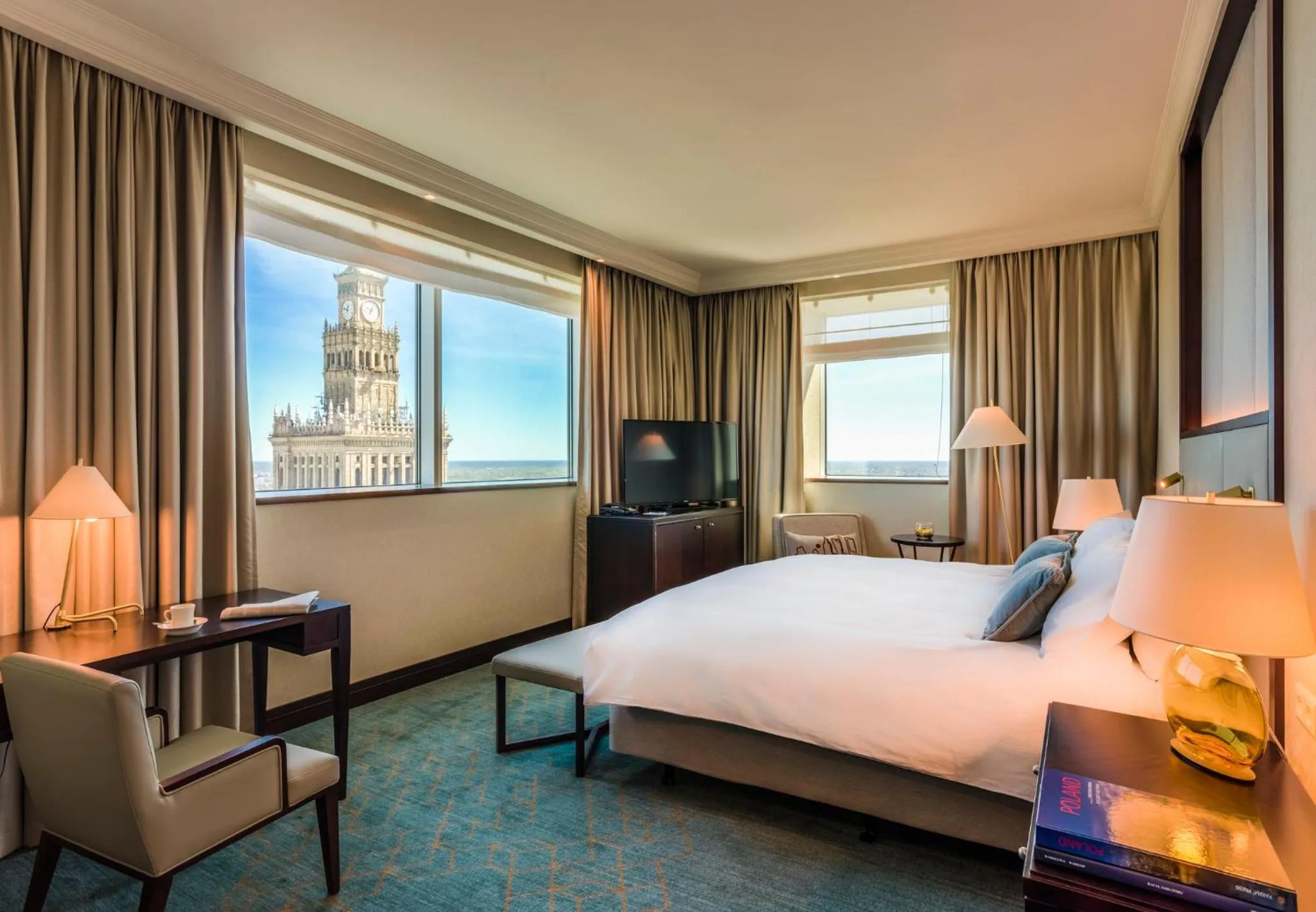 Photo of the whole room, Bed in InterContinental Warszawa by IHG