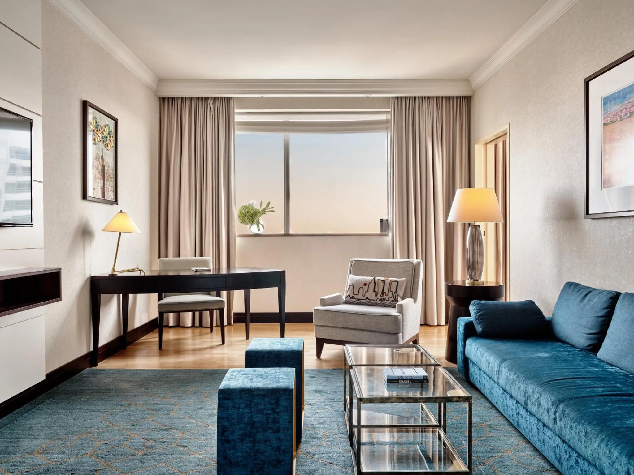 Photo of the whole room in InterContinental Warszawa by IHG